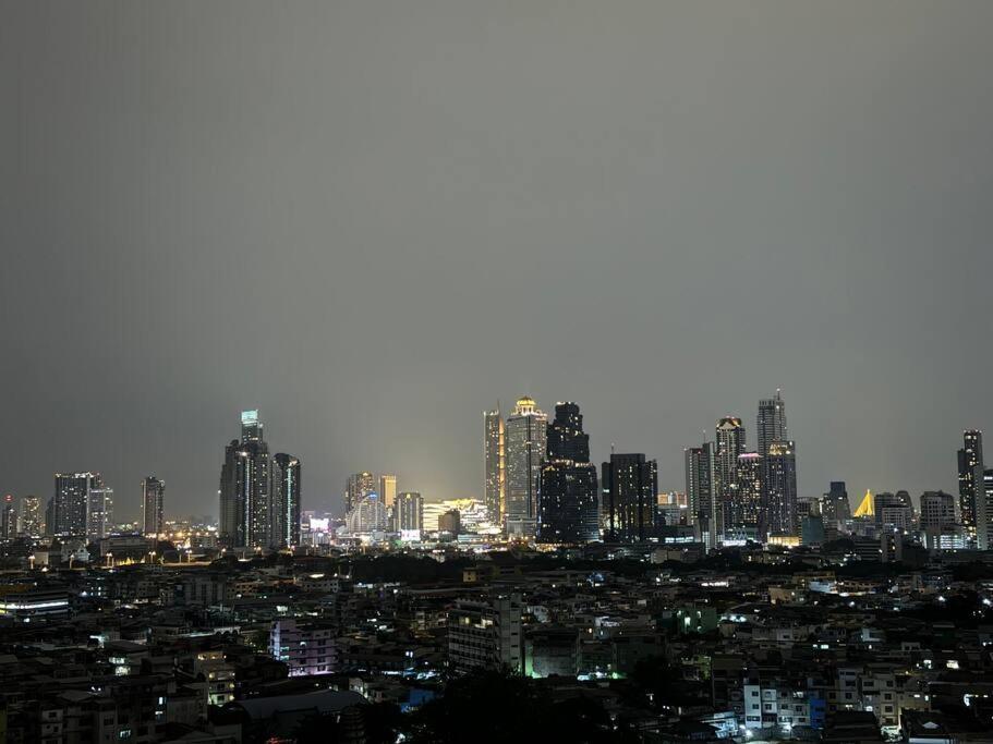 Bkk View 2 Beds 58sqm Apartment Bangkok