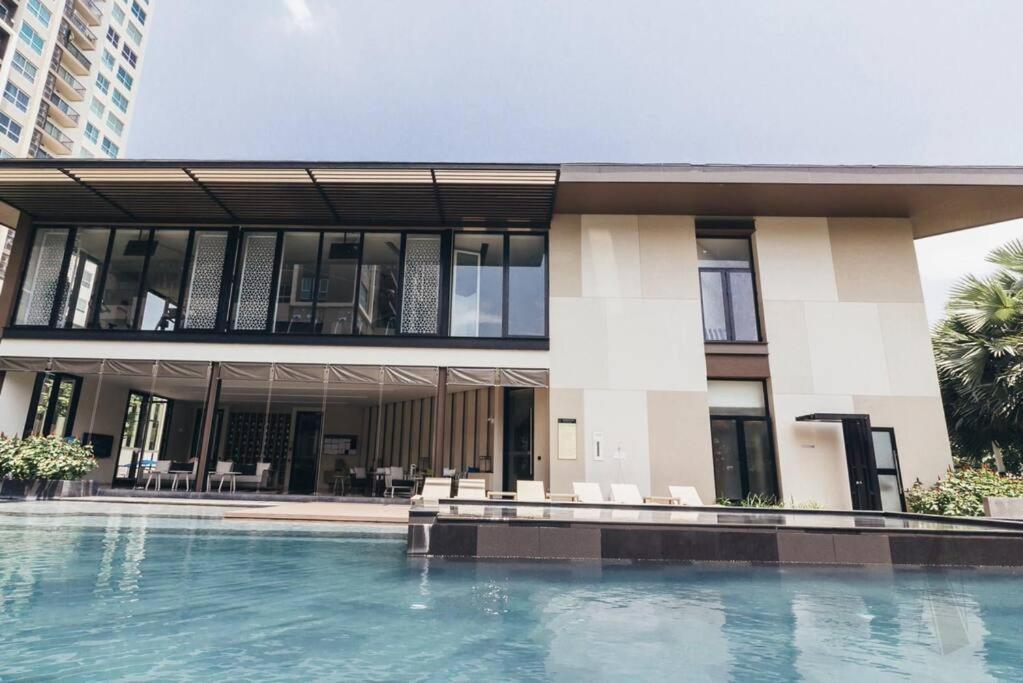 Apartment Bkk View 2 Beds 58sqm *