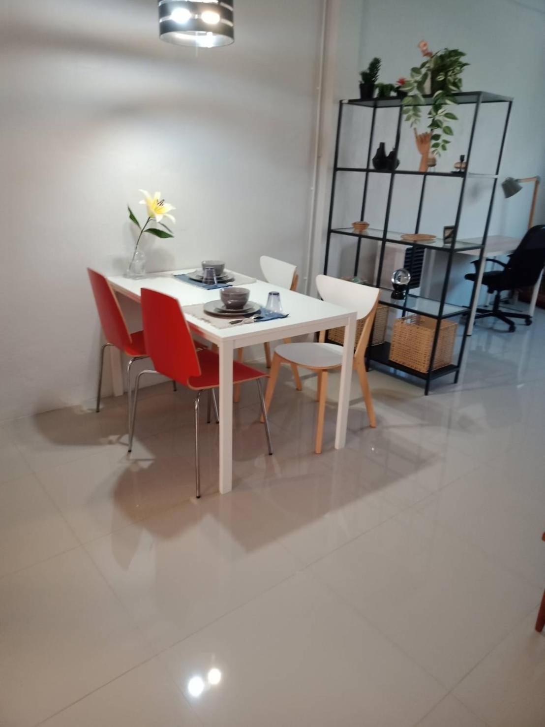 Homestay Cosy 4th Floor With Rooftop Bangkok