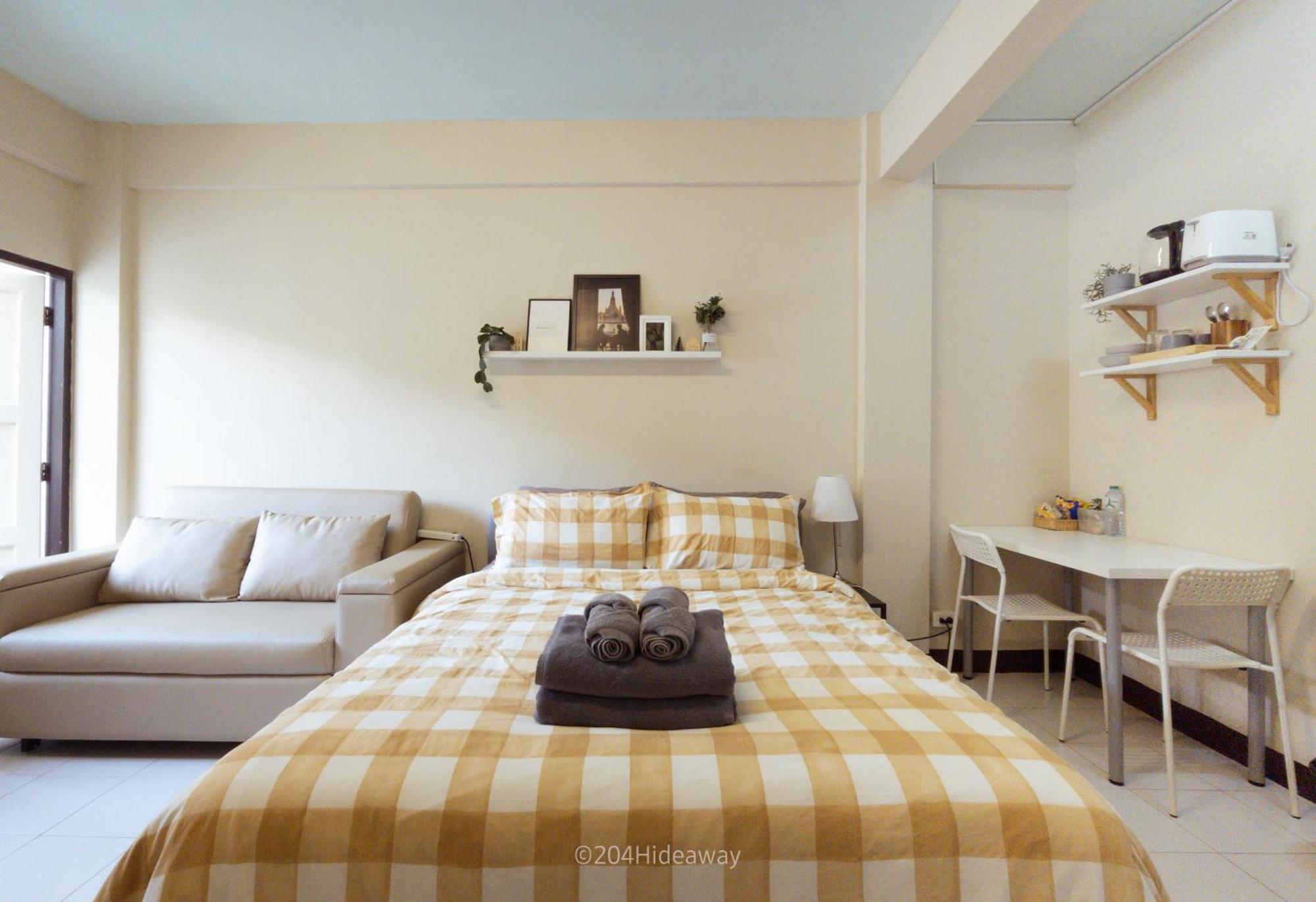 Apartment 204hideaway-local With Street Food Only 15 Min Walk To Skytrain Bangkok