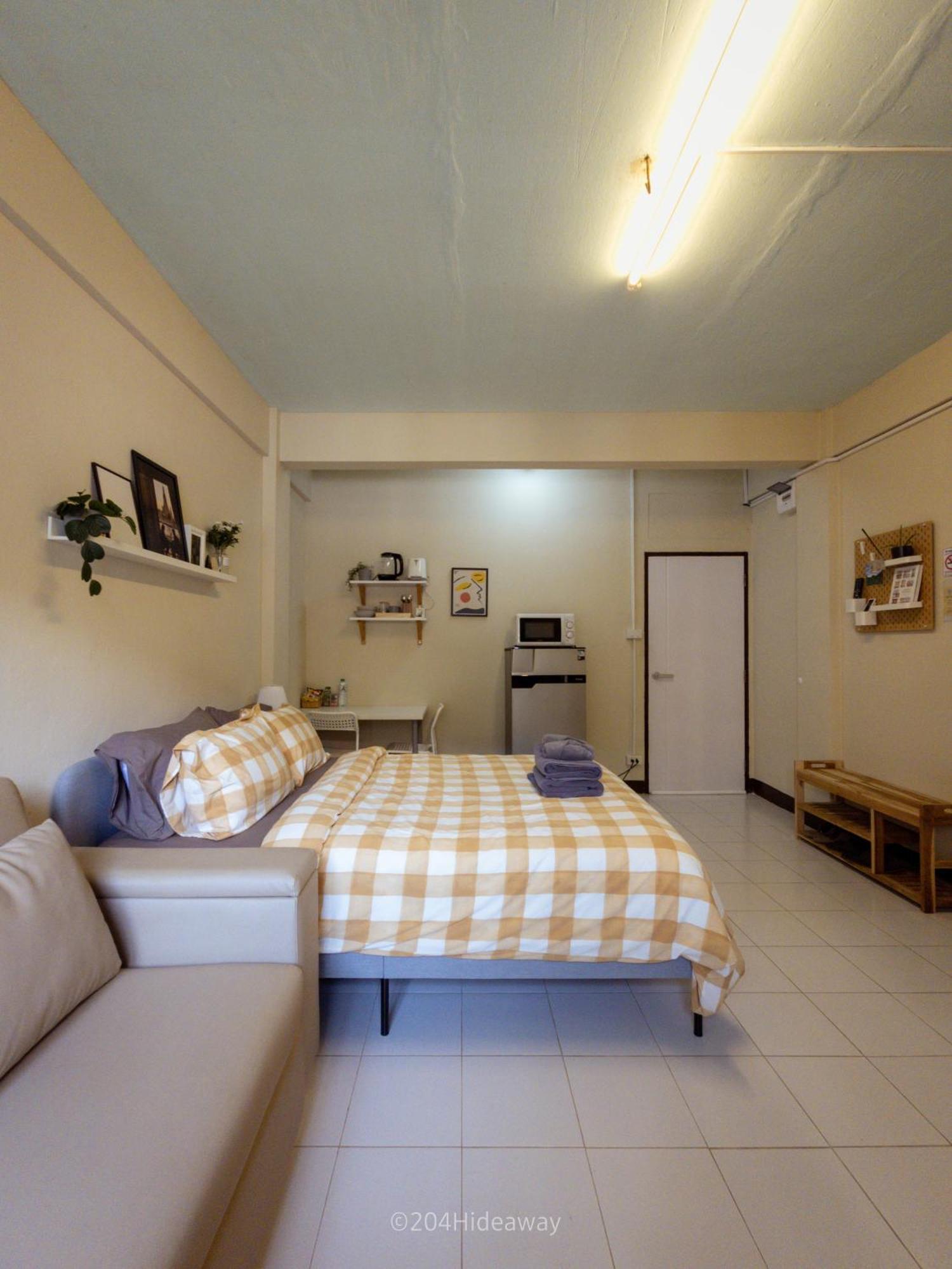 Apartment 204hideaway-local With Street Food Only 15 Min Walk To Skytrain *