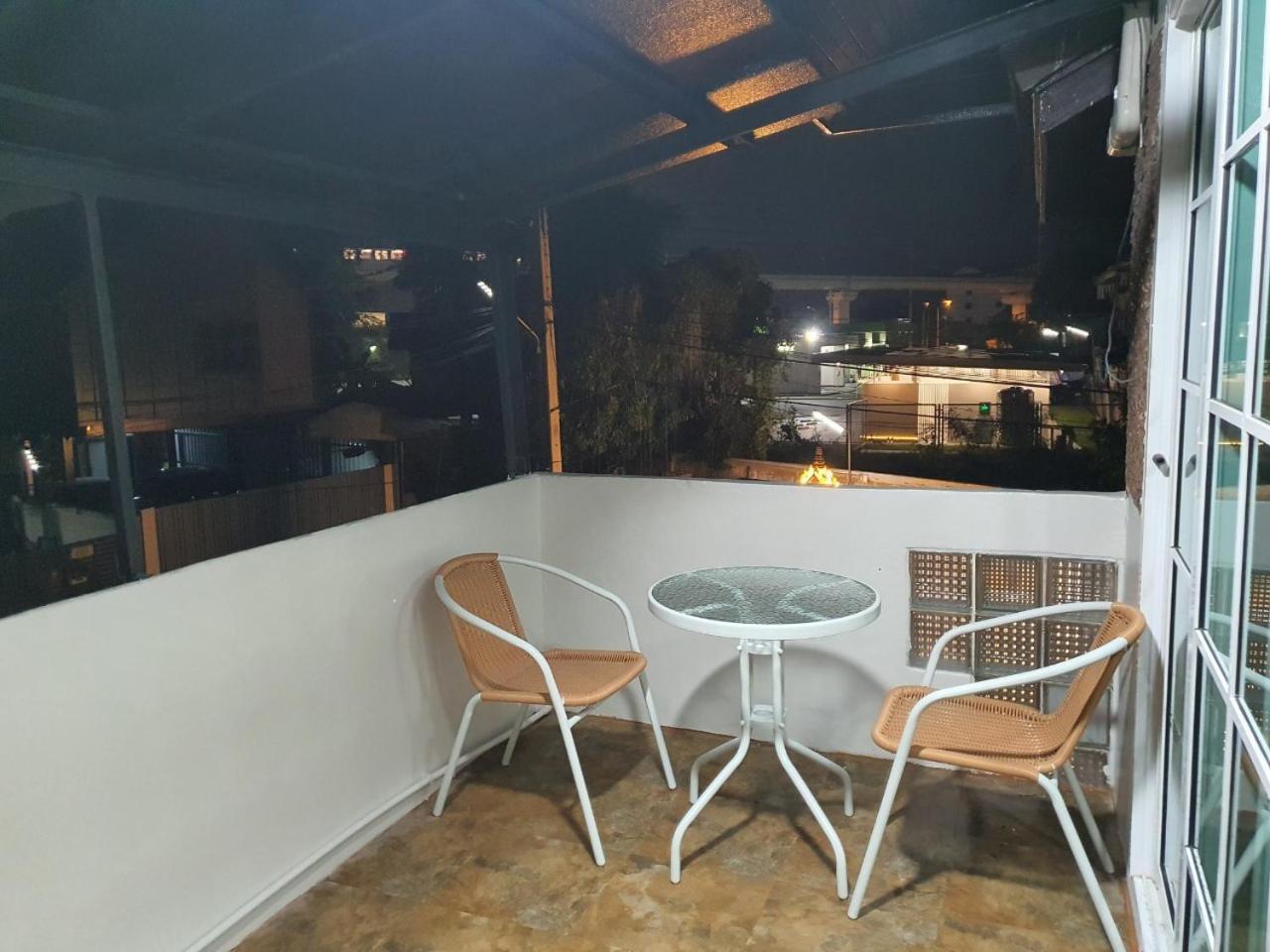 Vakantiepark 3 Bedroom Cozy Skytrain View Bkk *