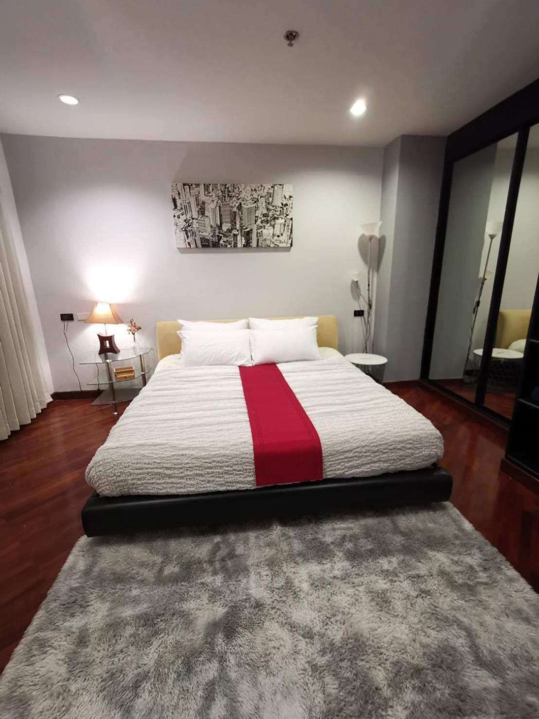 Cozy 1br Walk To Bts And Airport Rail Link Close To Malls G7