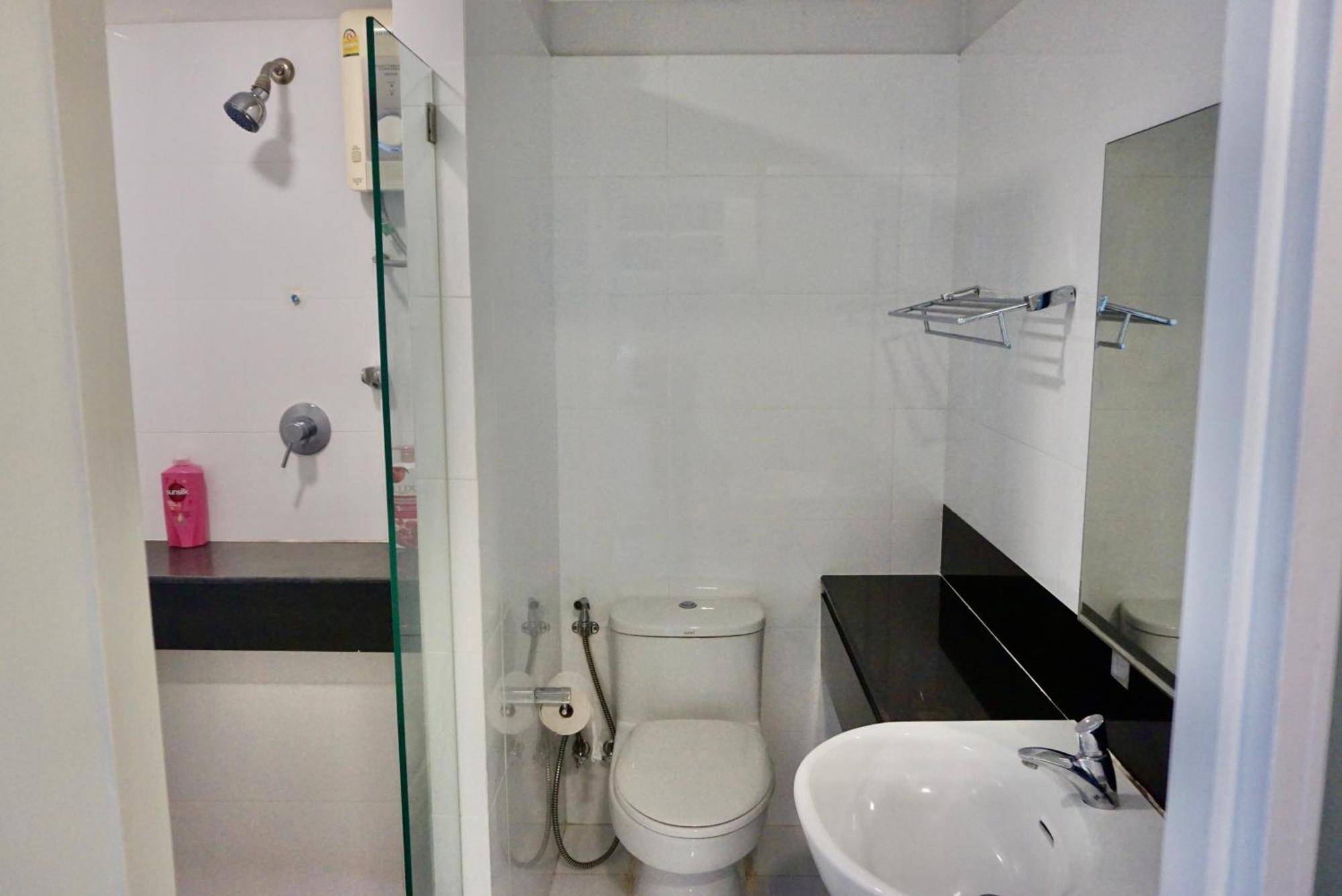 Apartamento Sathon 15 Close To Bts Skytrain St Louis & Surasak