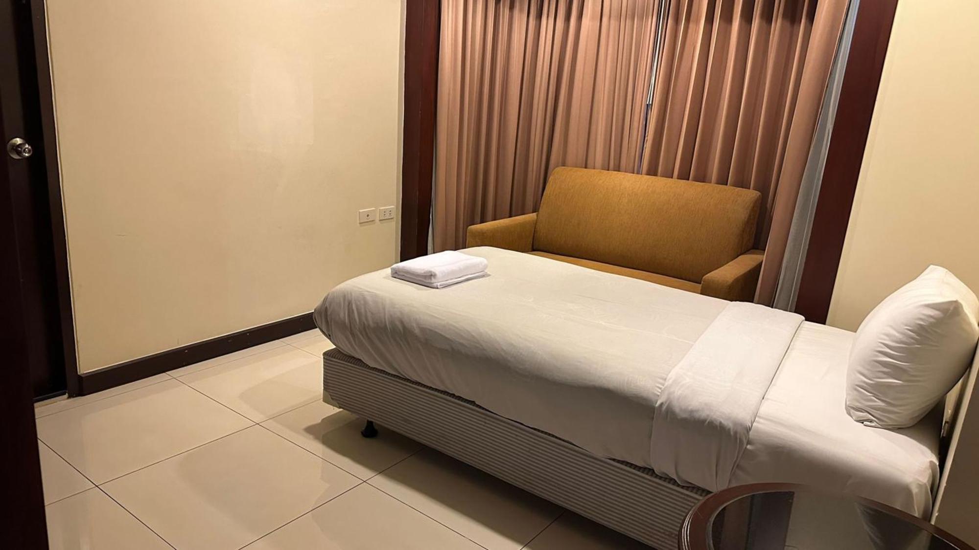 Omni Tower Cozy By Direct * Bangkok