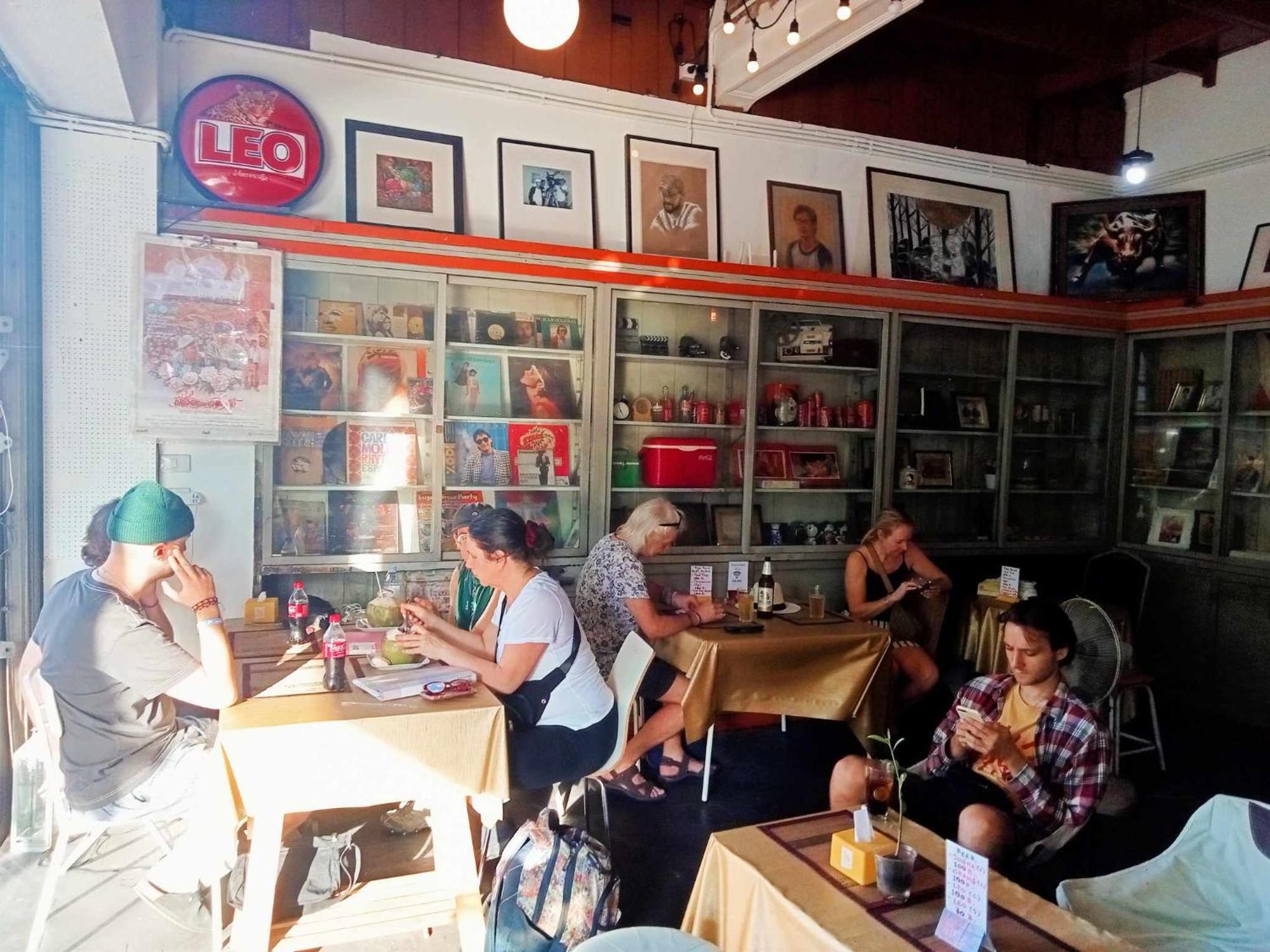 Bang Lumphu House&bistro * Bangkok