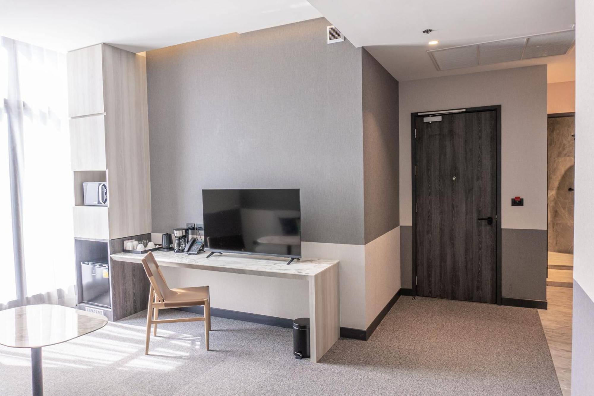 Ramada Plaza By Wyndham Sukhumvit 48 - Formerly Known As Siamese Sukhumvit 48 Hotel 4*