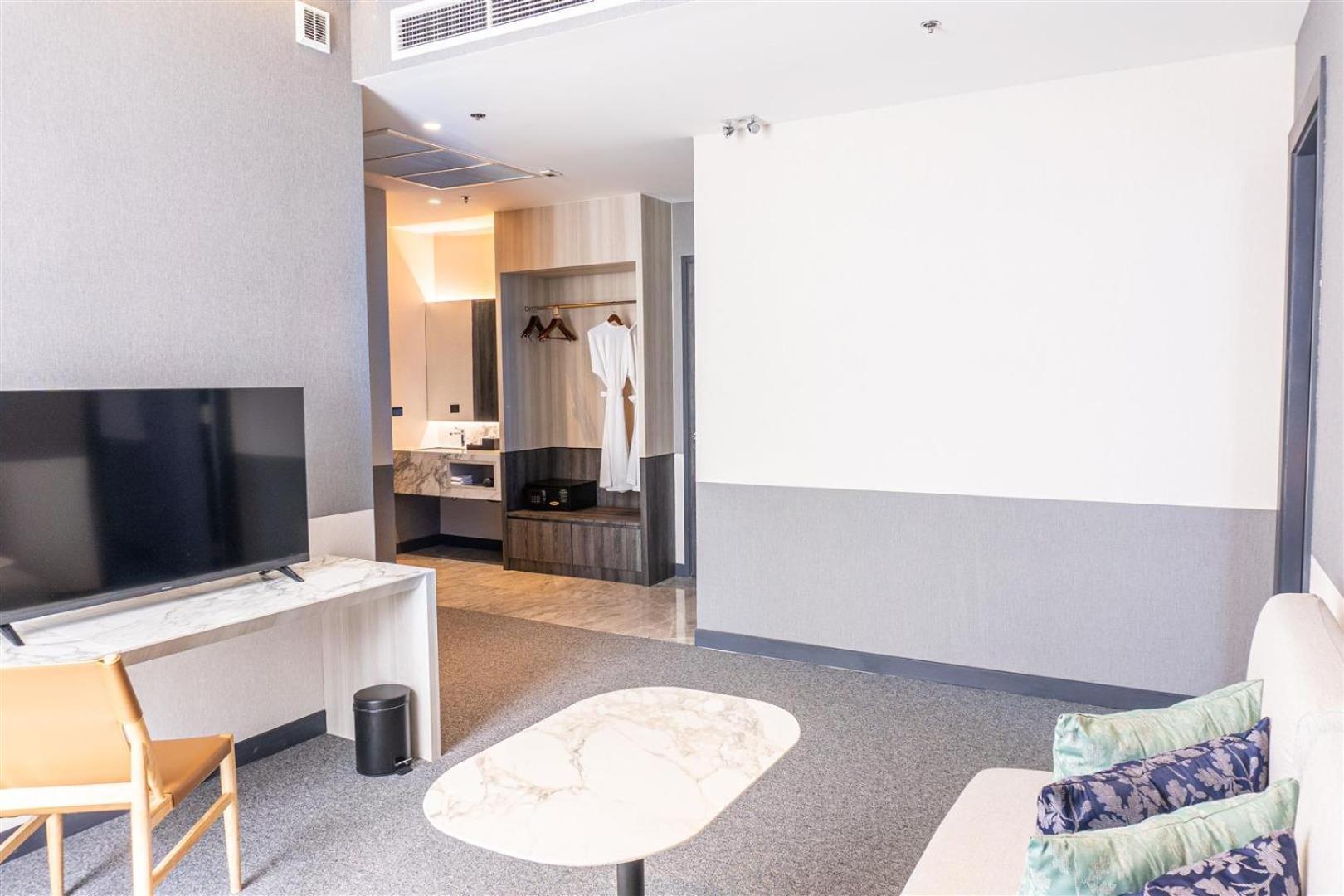 Ramada Plaza By Wyndham Sukhumvit 48 - Formerly Known As Siamese Sukhumvit 48 4*