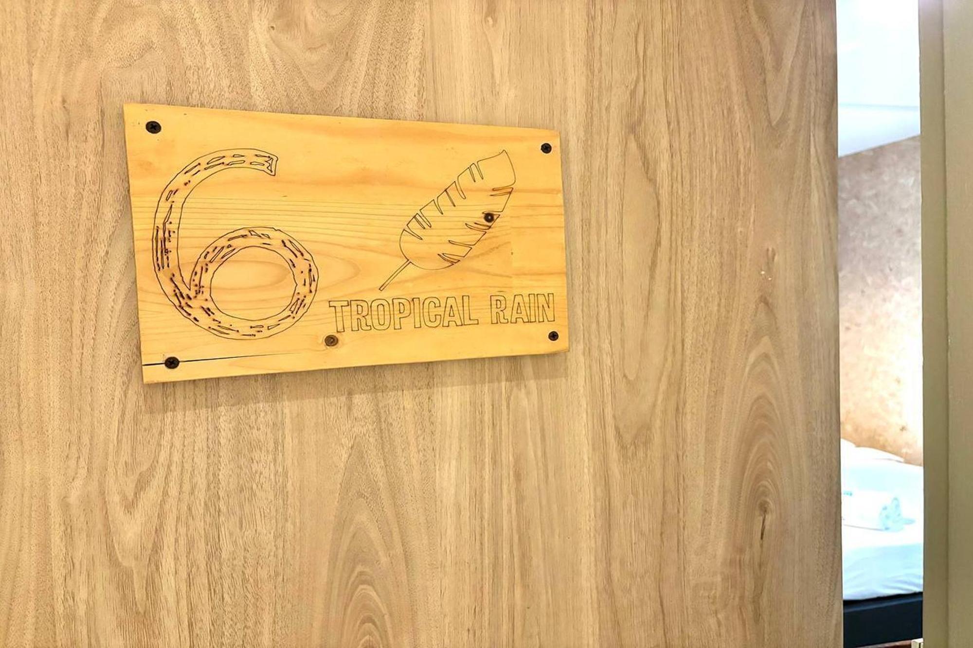 Foresttel.bkk Hostel