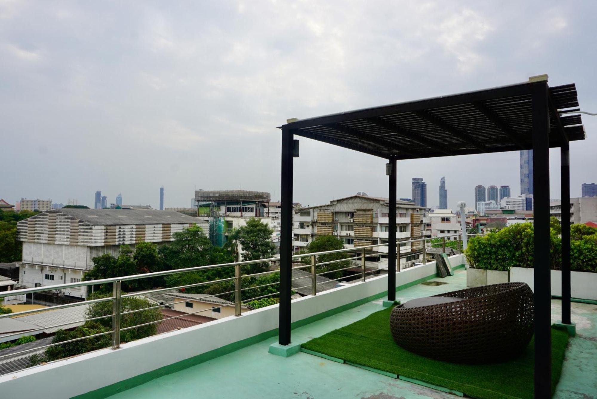 Sathon 15 Close To Bts Skytrain St Louis & Surasak Apartamento *
