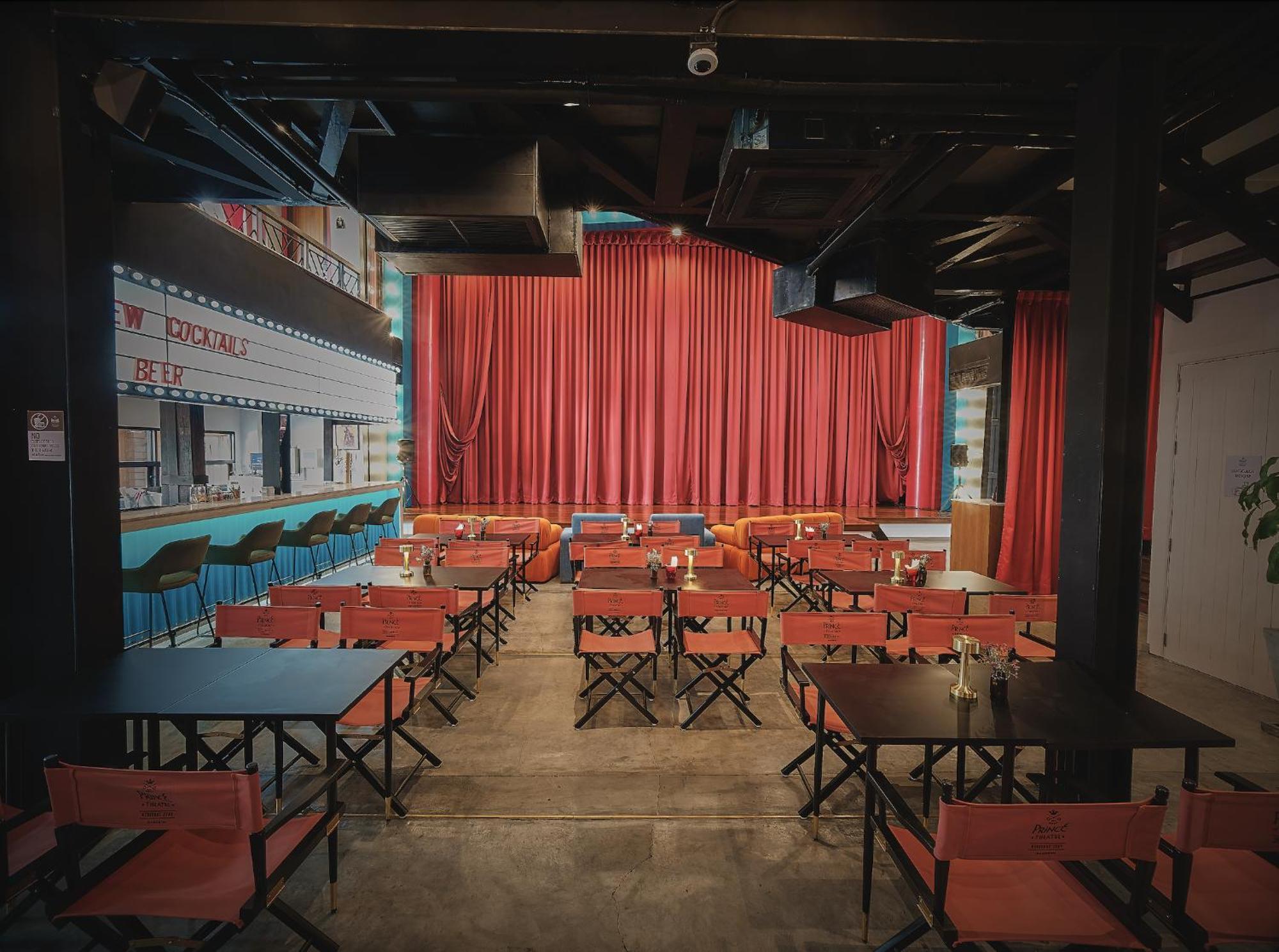Hostel Theatre Heritage - Silom *