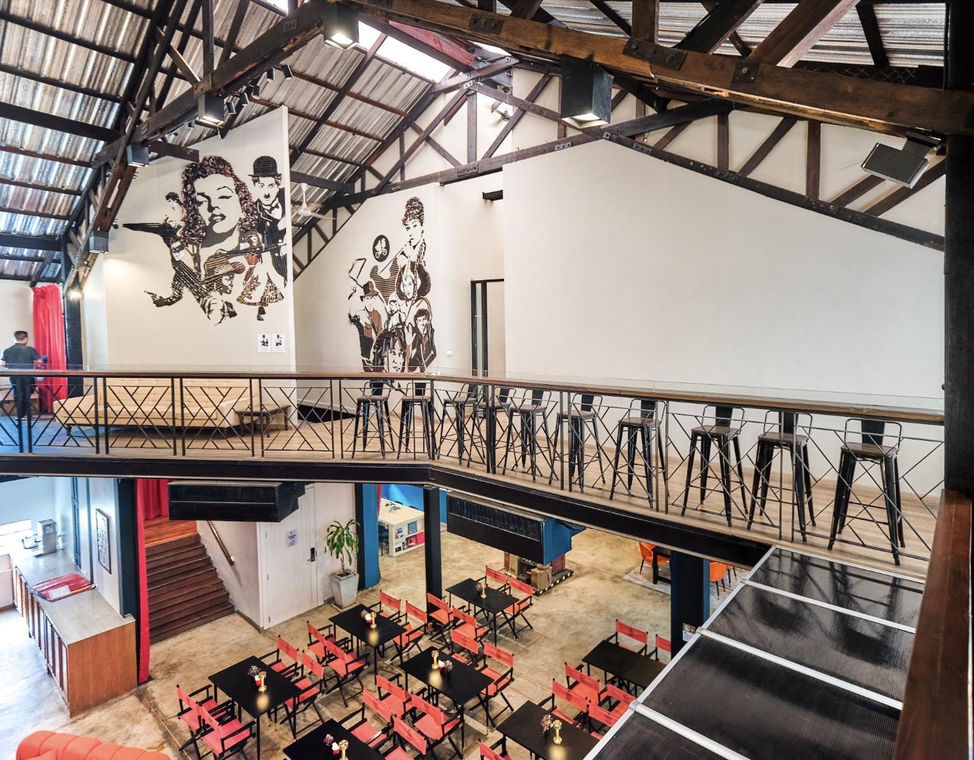 Hostel Theatre Heritage - Silom *
