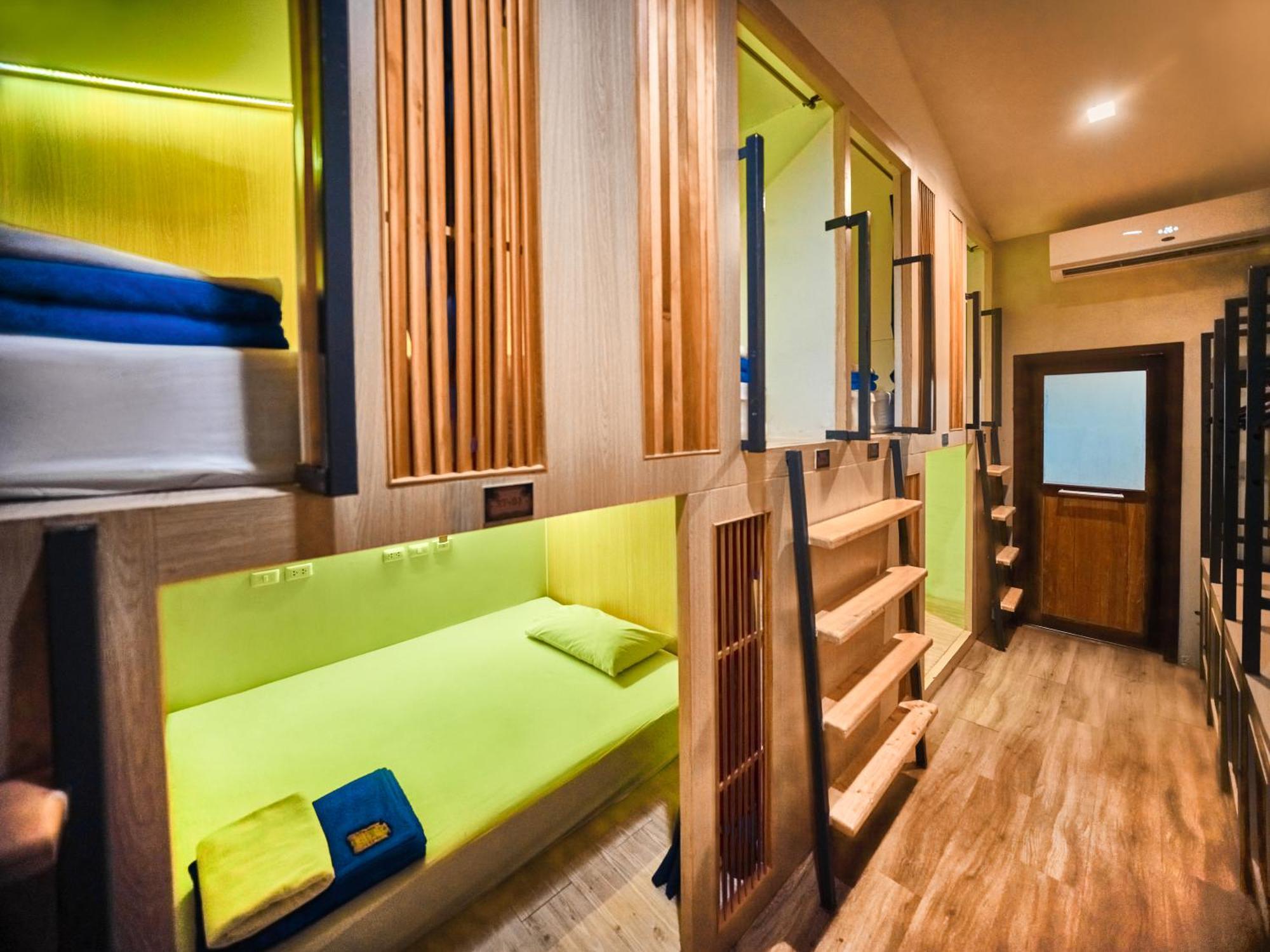 Theatre Heritage - Silom Hostel