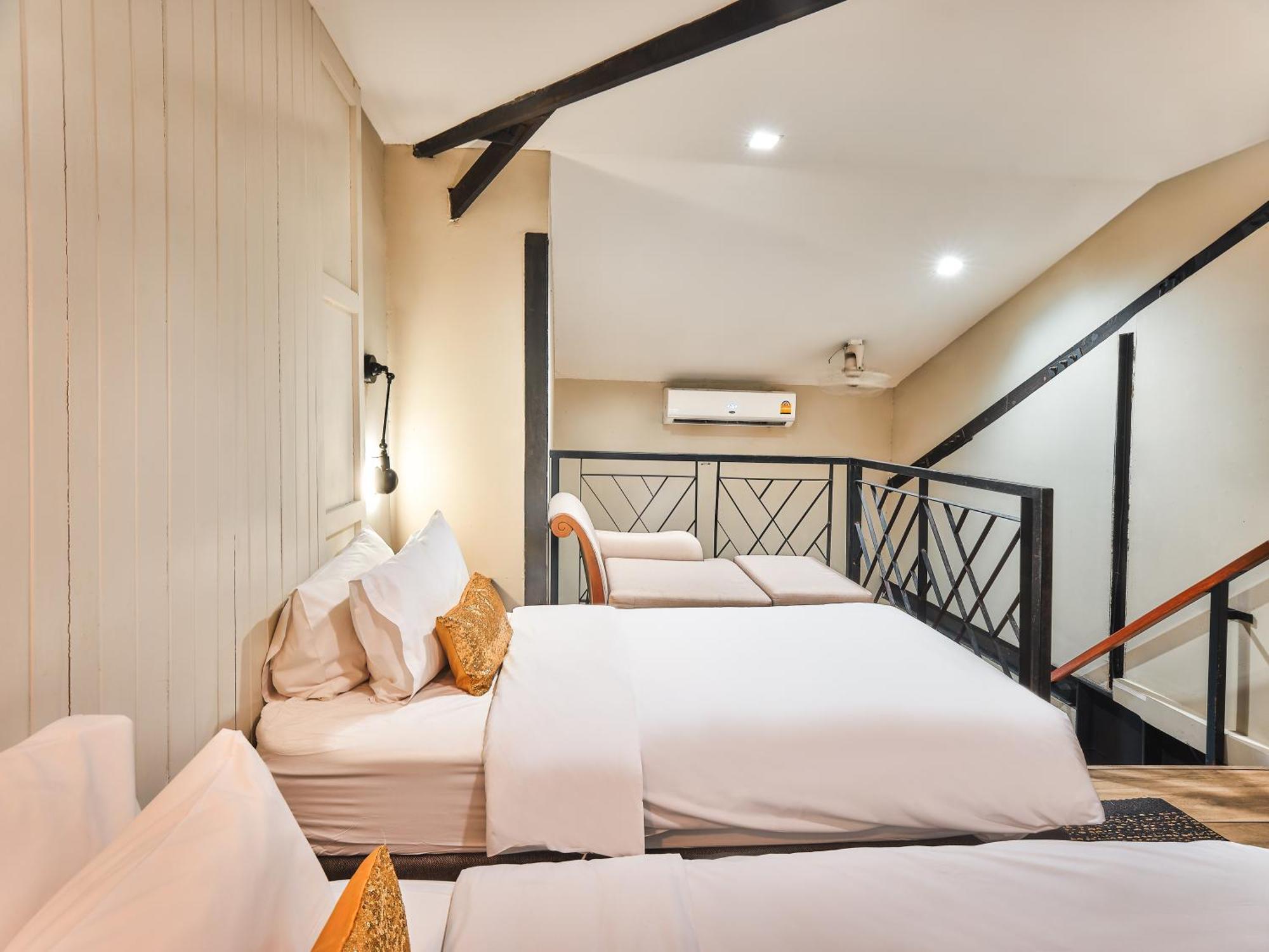 Theatre Heritage - Silom Hostel *