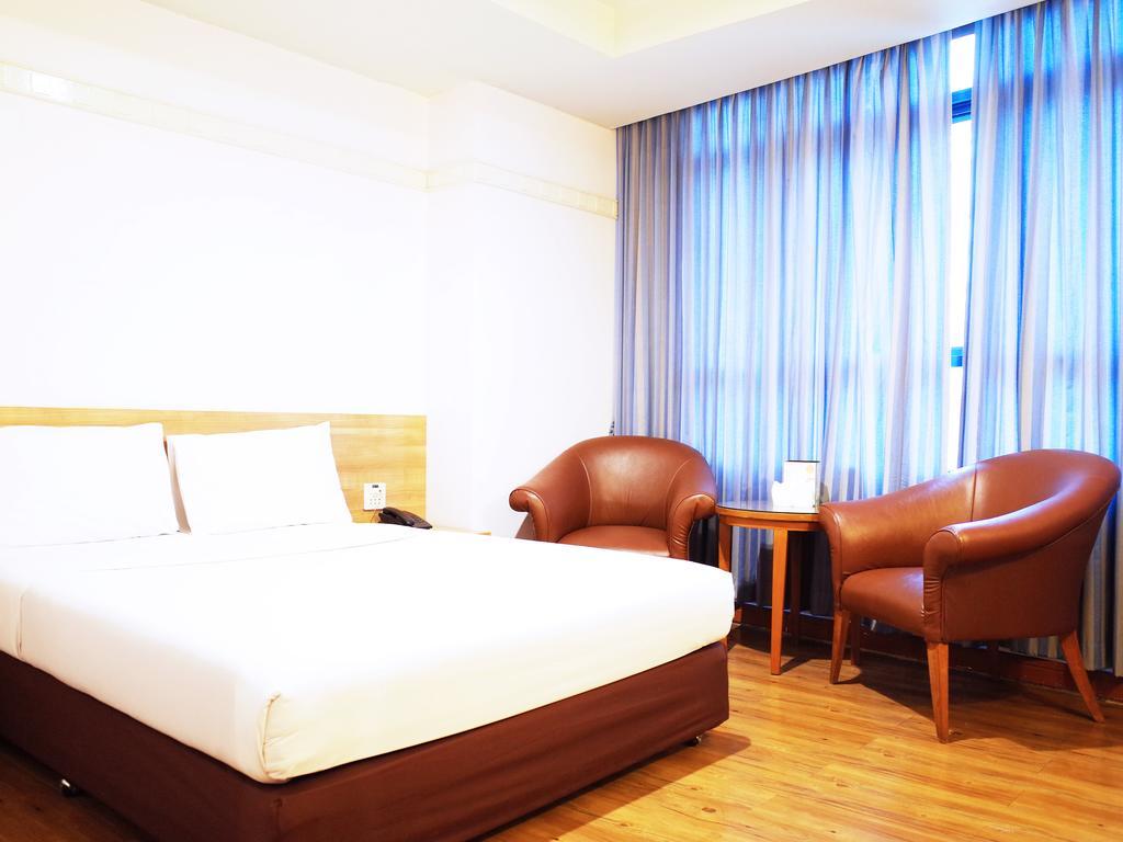 Bavana Hotel
