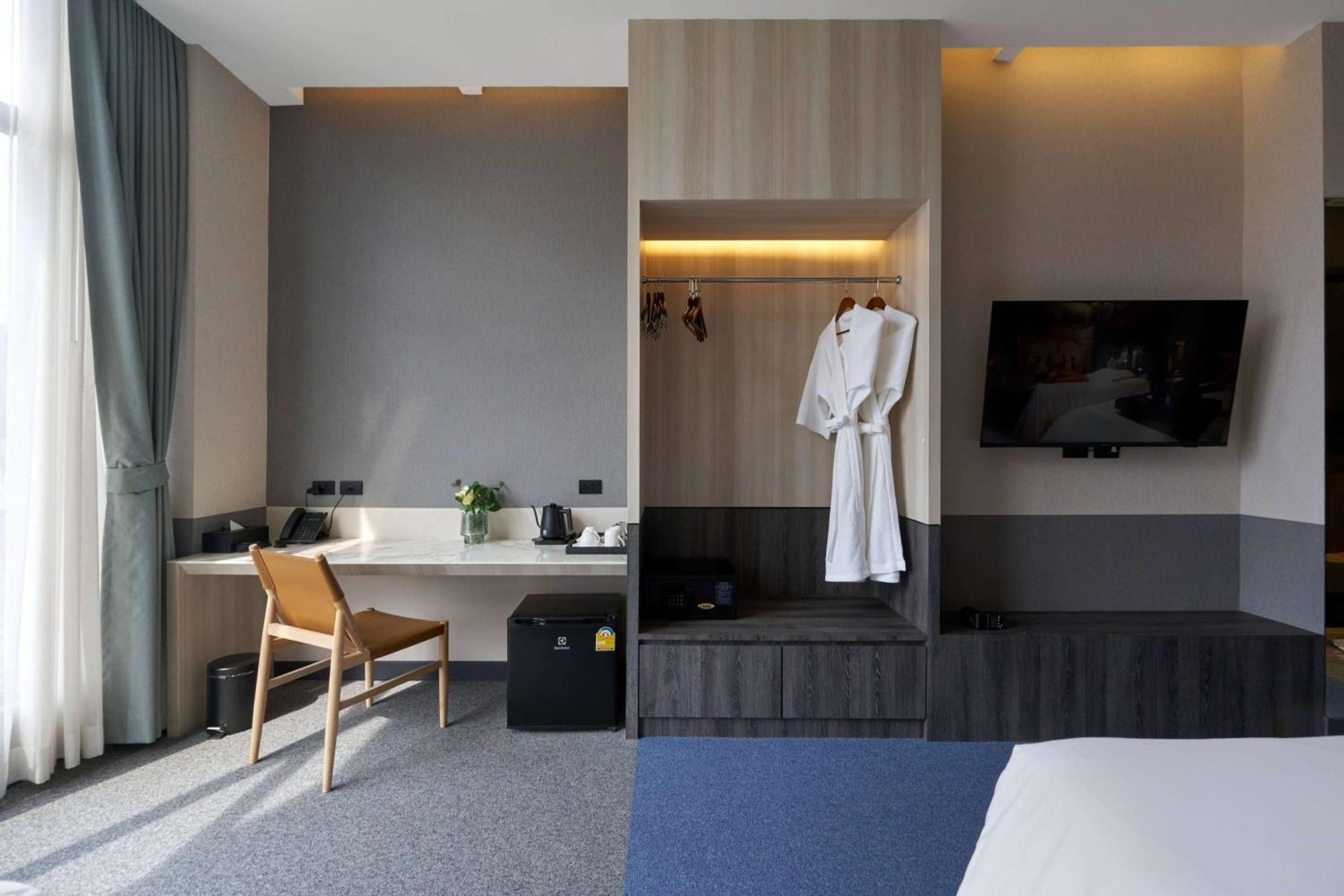 Ramada Plaza By Wyndham Sukhumvit 48 - Formerly Known As Siamese Sukhumvit 48 4*