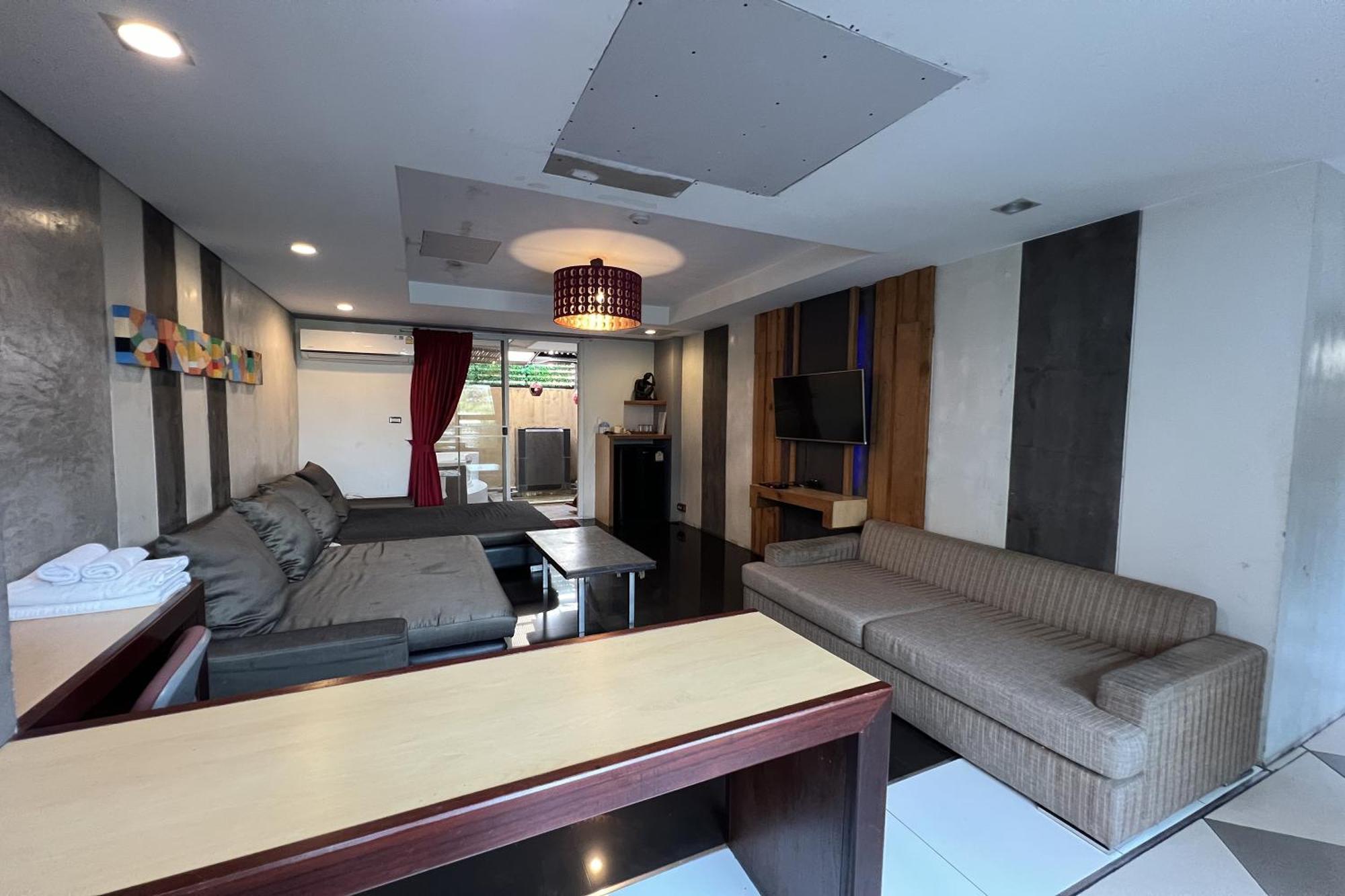Hotel Eurna 3*