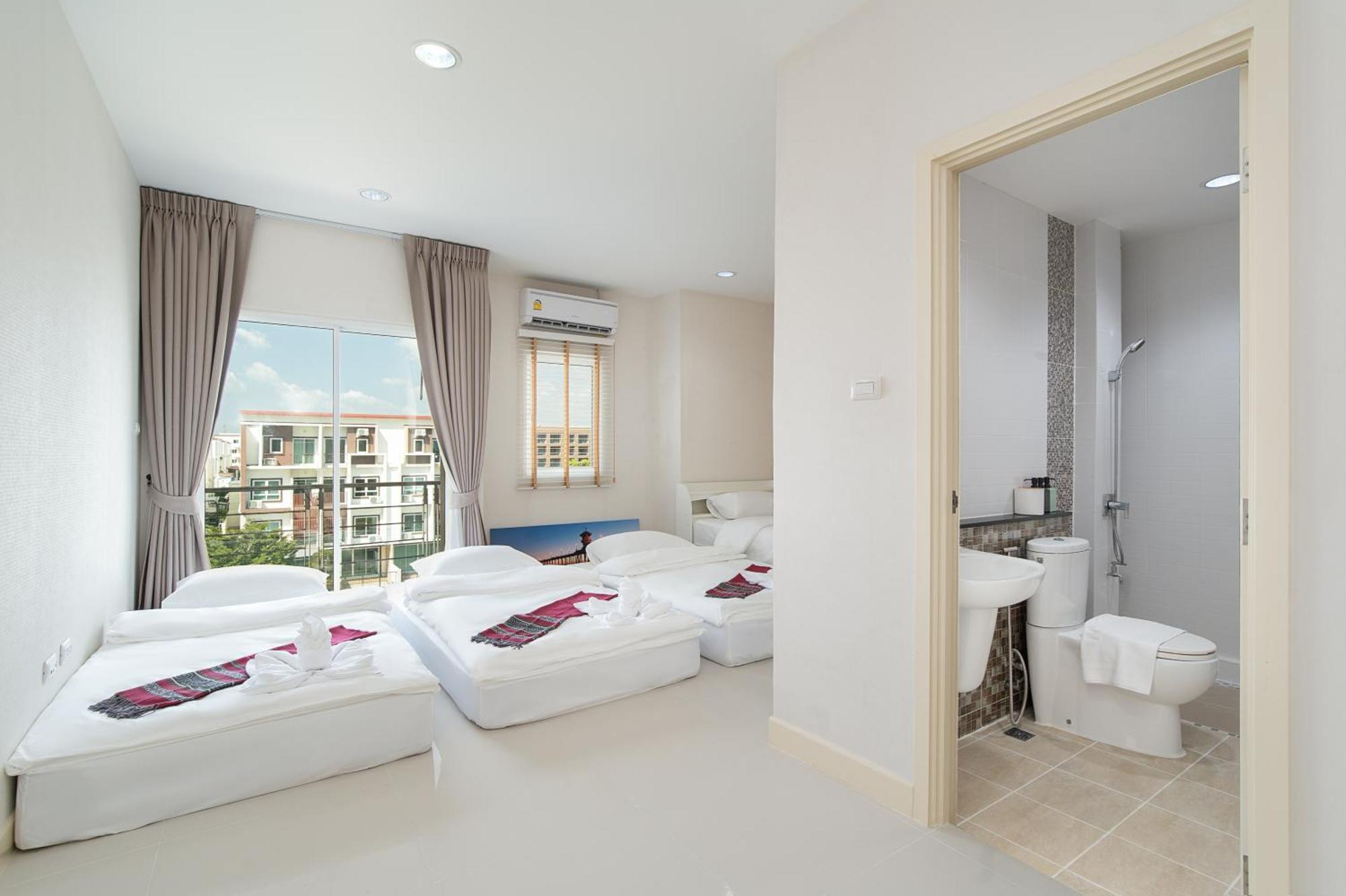 Latkrabangbishome Near Suvarnabhumi Airport ลาดกระบังบิซโฮม Bangkok