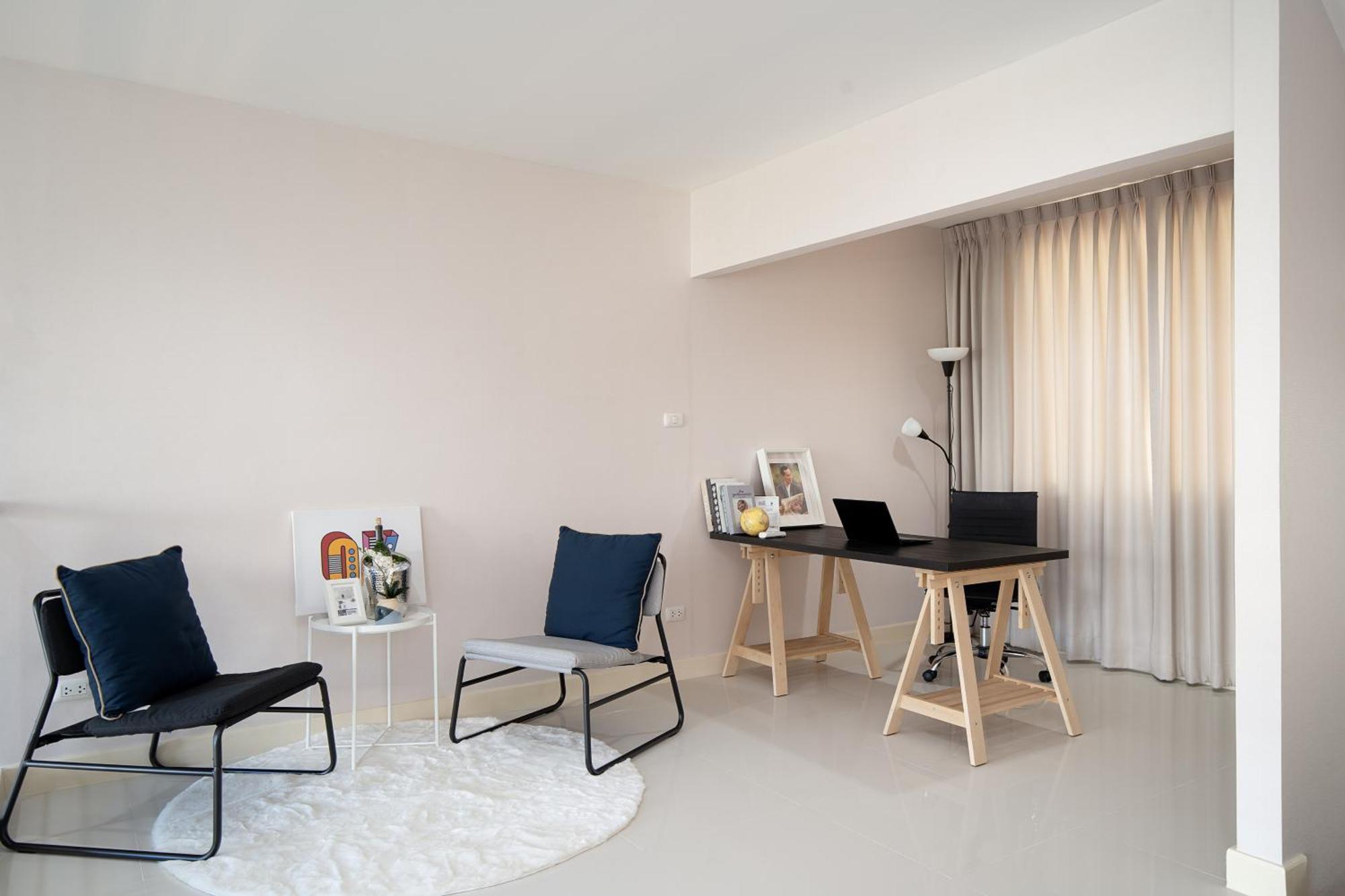 Villa Latkrabangbishome Near Suvarnabhumi Airport ลาดกระบังบิซโฮม *