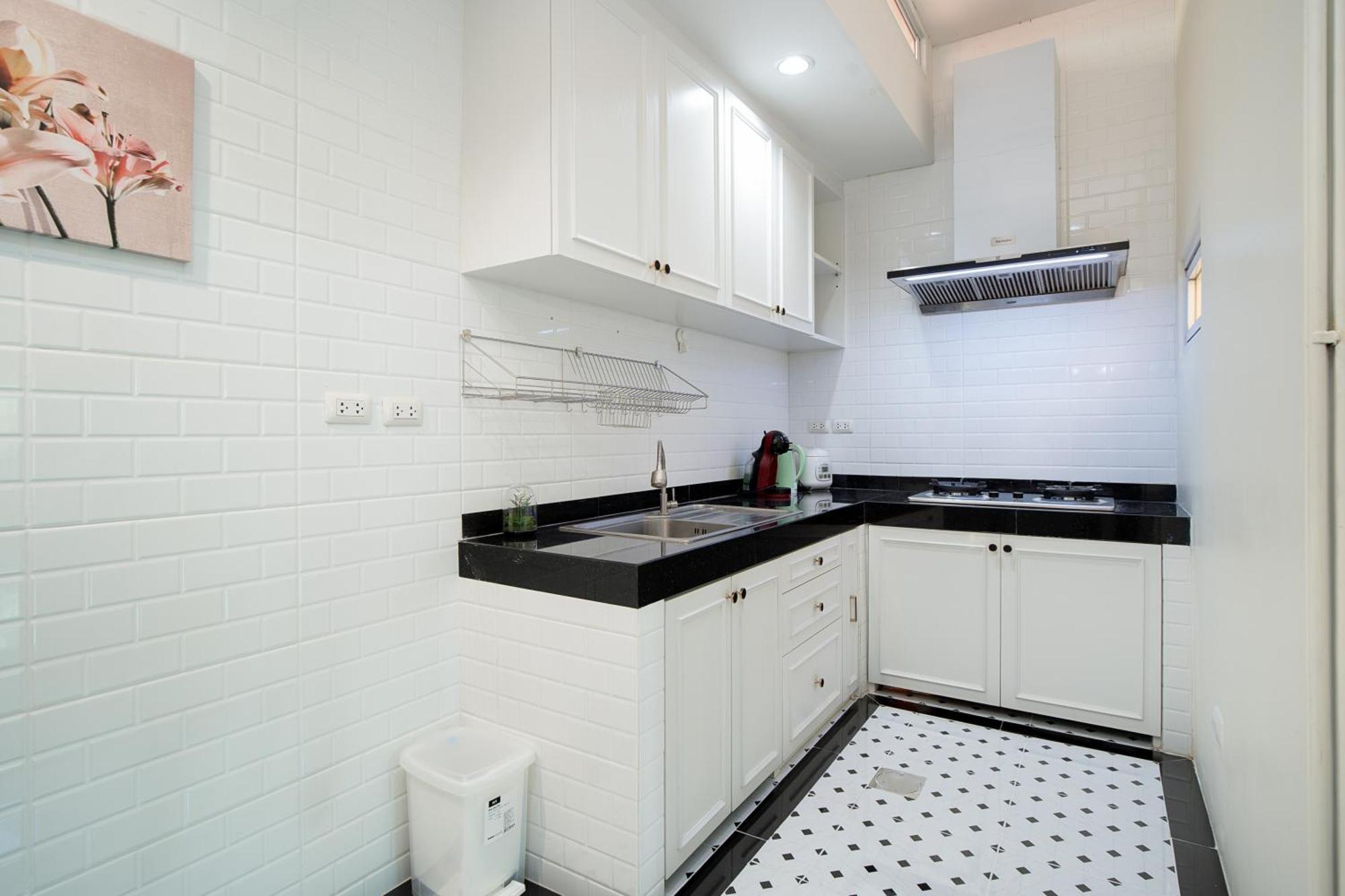 Villa Latkrabangbishome Near Suvarnabhumi Airport ลาดกระบังบิซโฮม