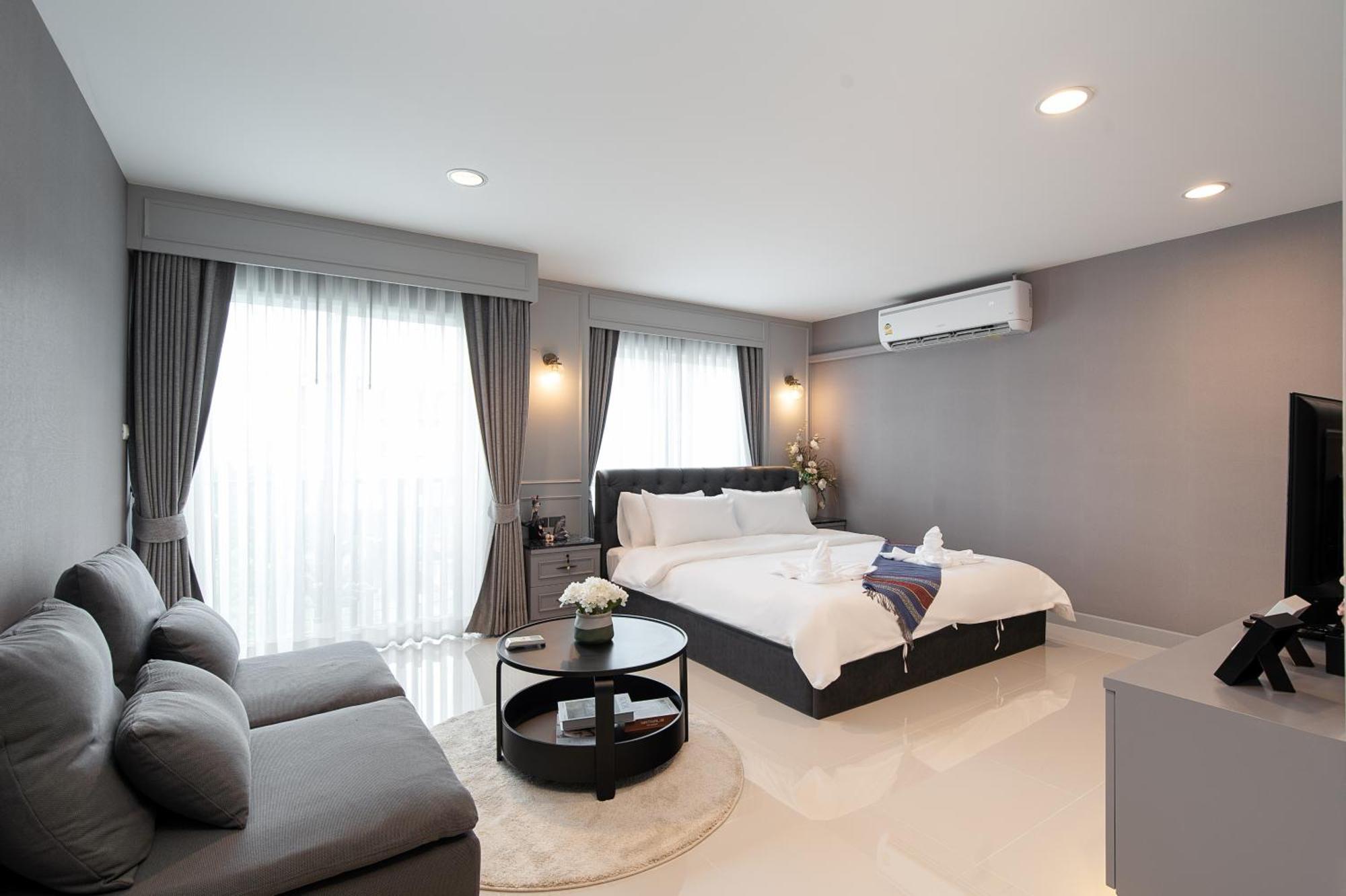 Latkrabangbishome Near Suvarnabhumi Airport ลาดกระบังบิซโฮม Villa *