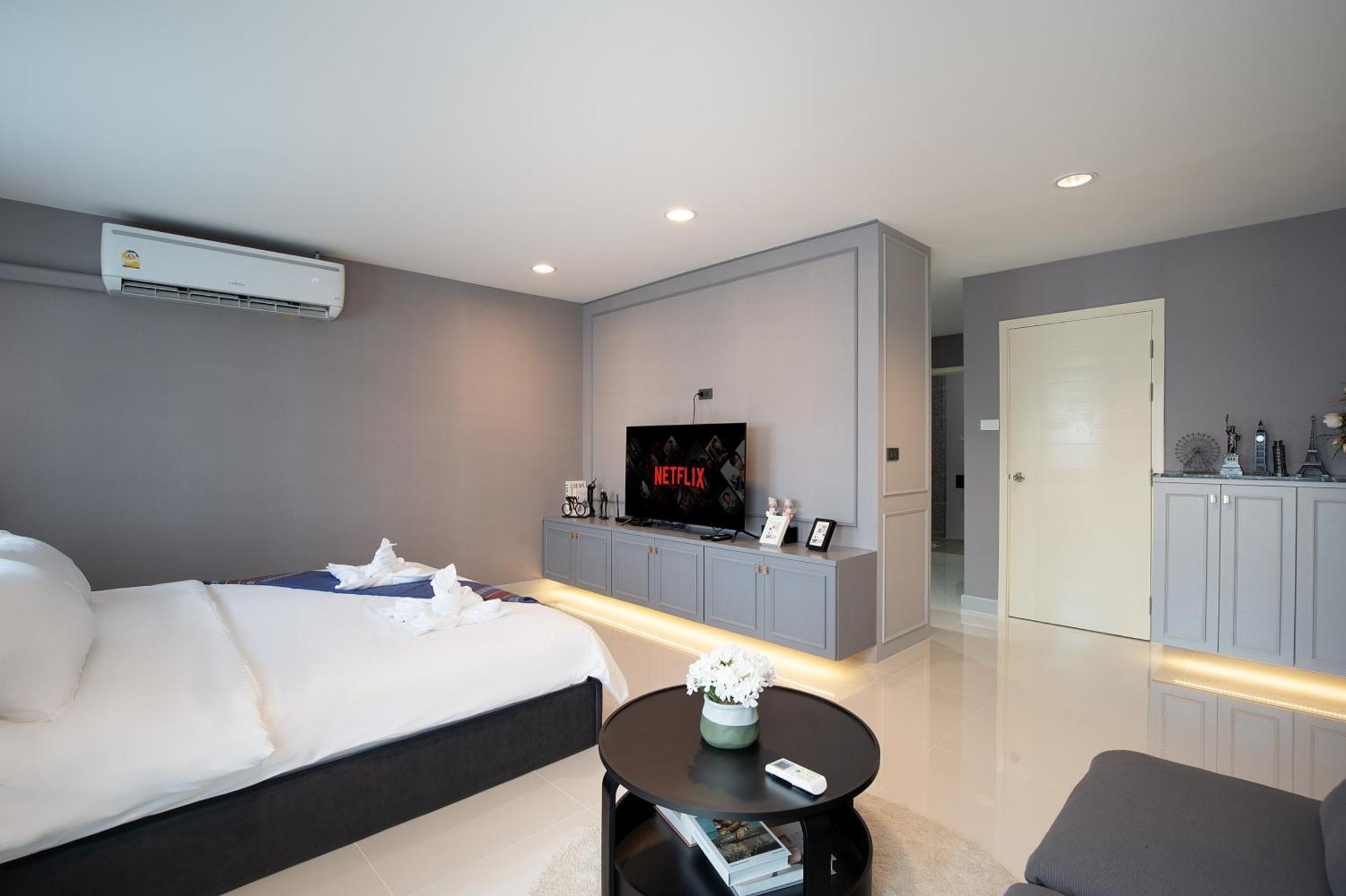Latkrabangbishome Near Suvarnabhumi Airport ลาดกระบังบิซโฮม Villa *