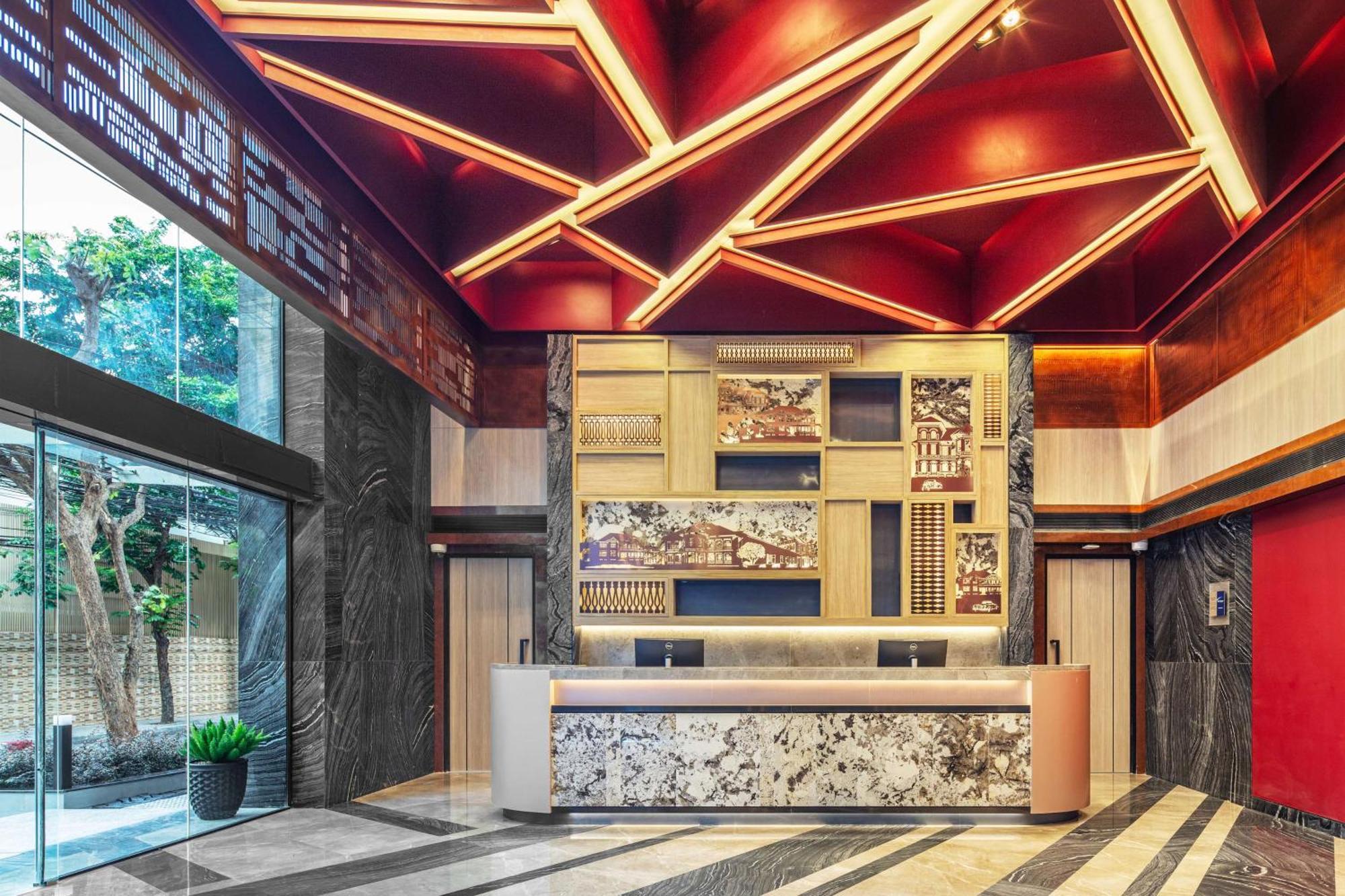 Western Click Sathorn 11 Bangkok