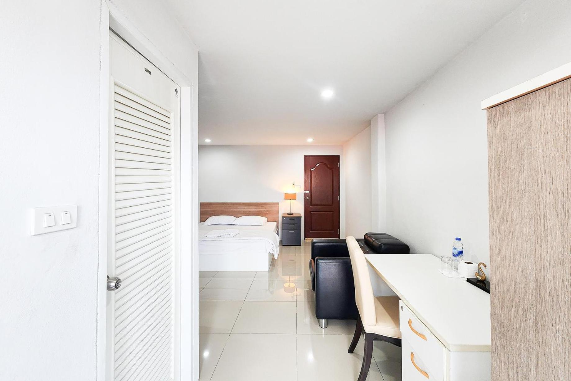Freesia Bangphi Hotel 2*