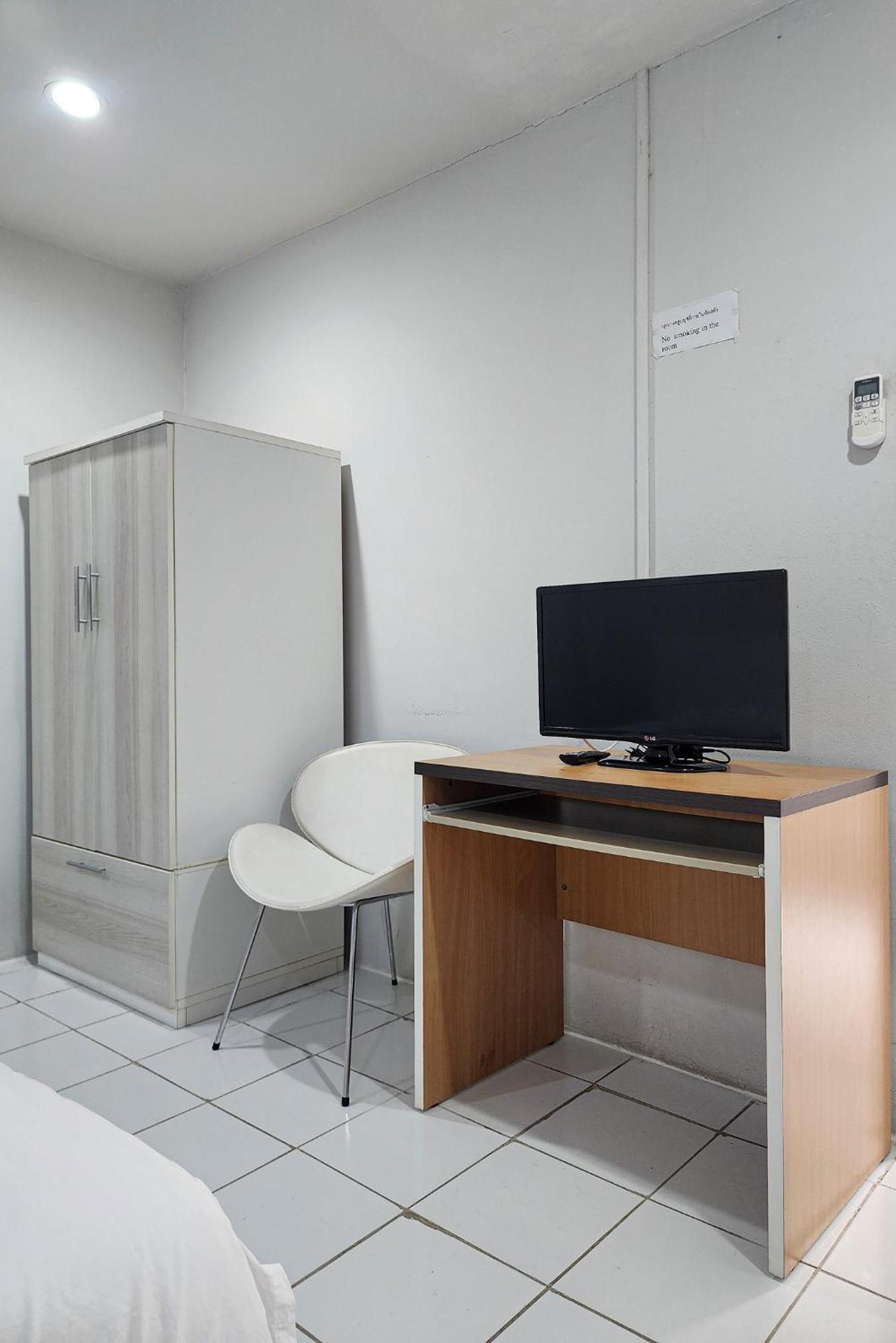 Hotel Freesia Bangphi 2*