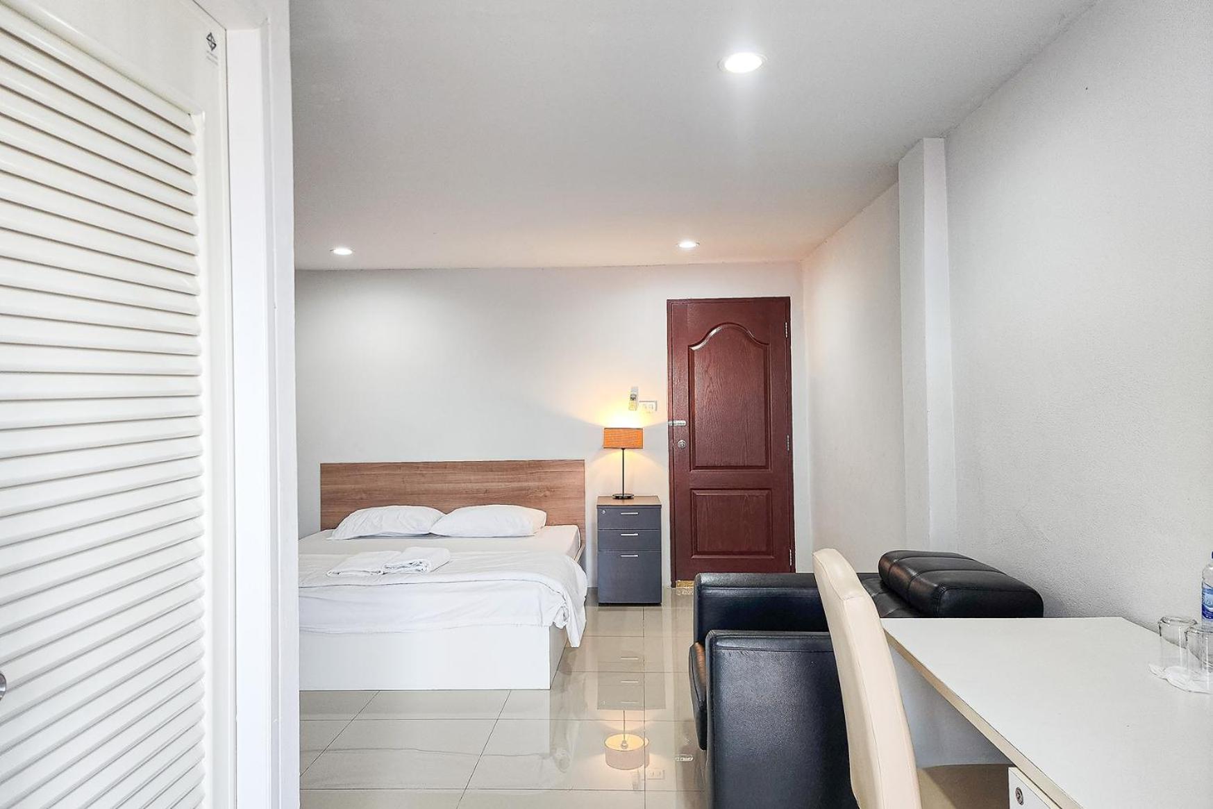 Freesia Bangphi Hotel 2*