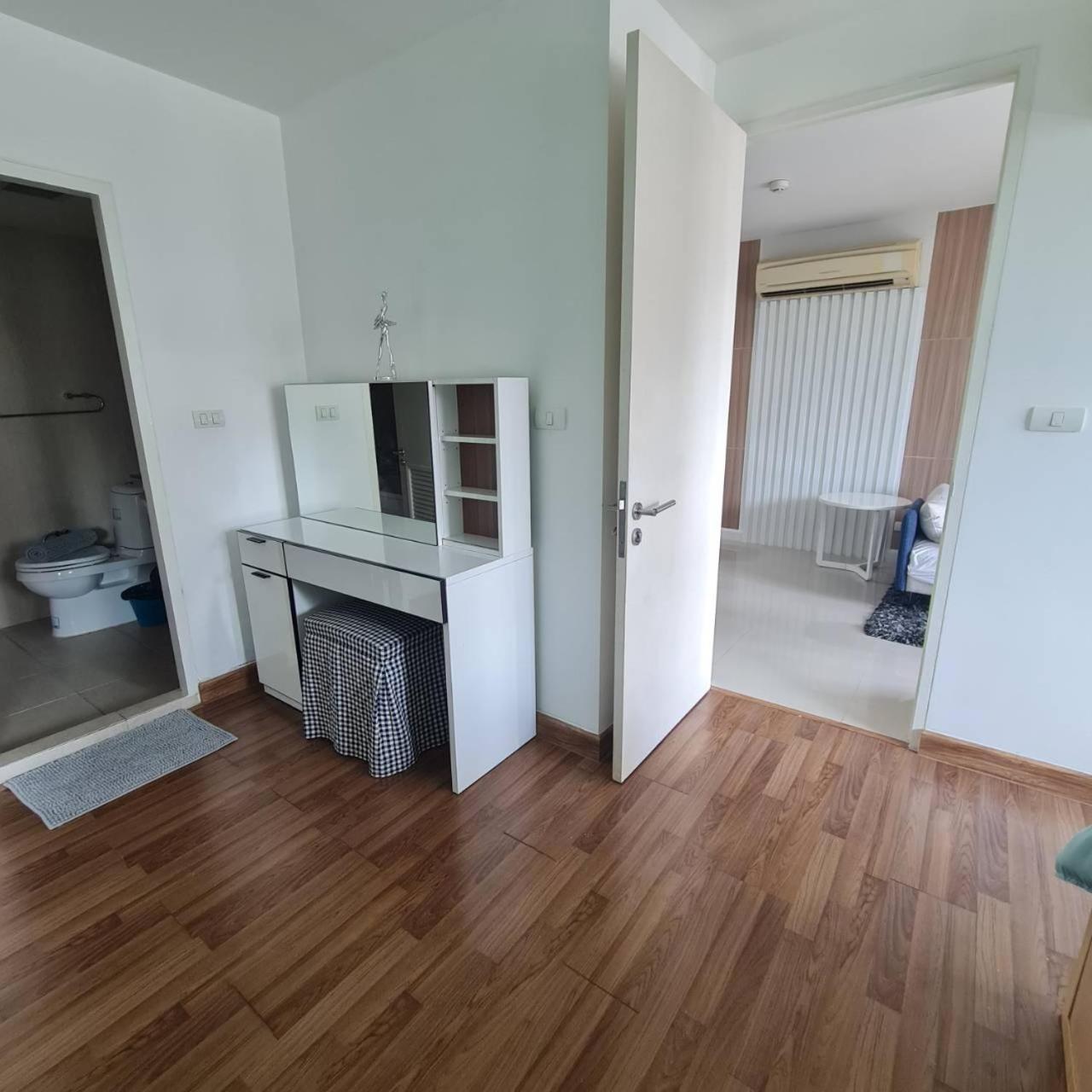 Spacious In Bkk Apartment *