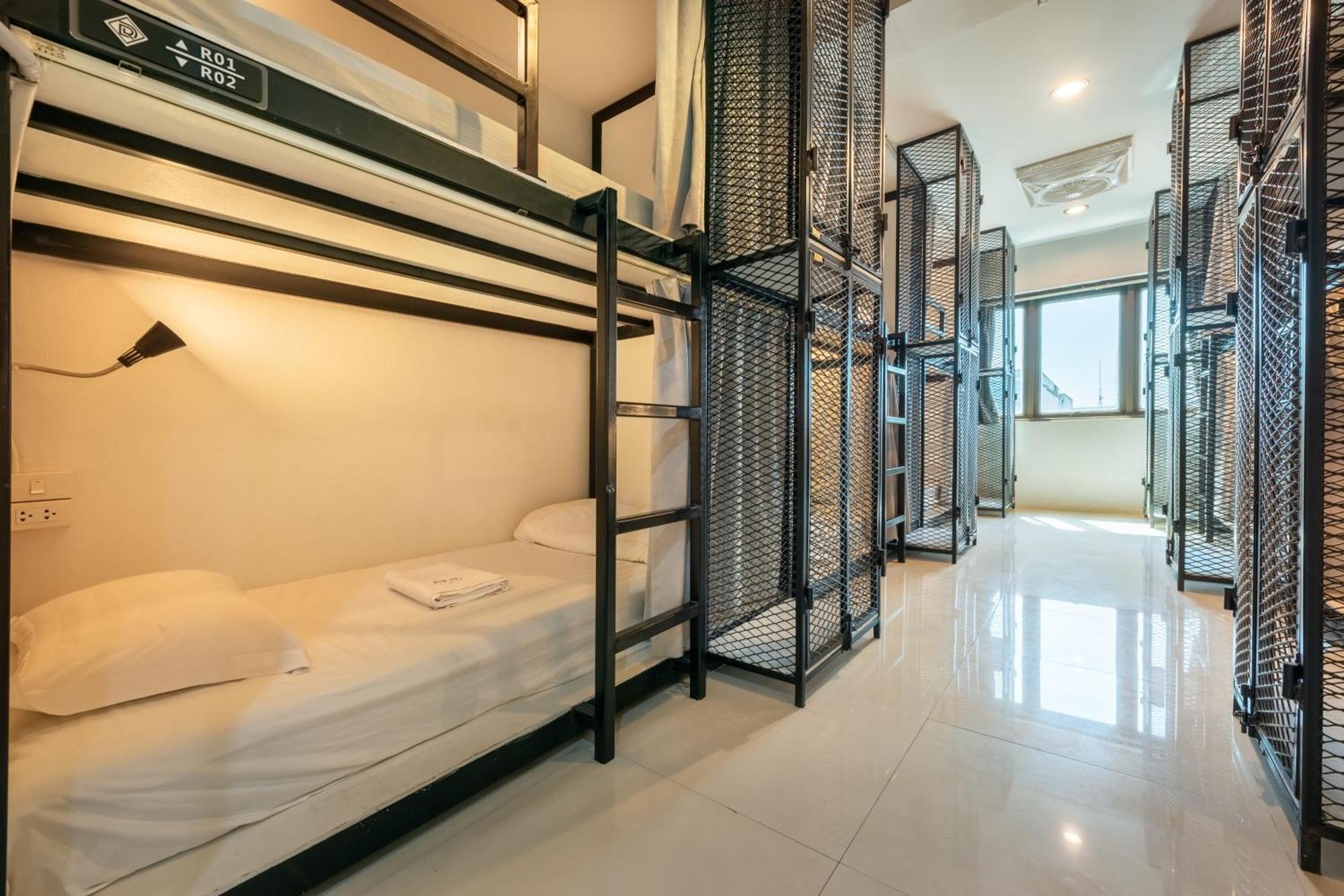 Sloth Don Mueang Hostel