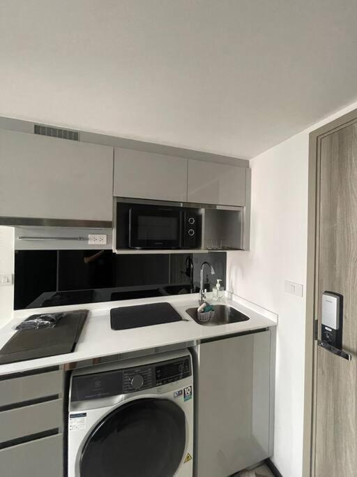 Apartment Knightbridge Space Ratchayothin *