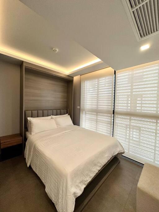 Circle Rein Sukhumvit 12 Two Bedrooms * Bangkok