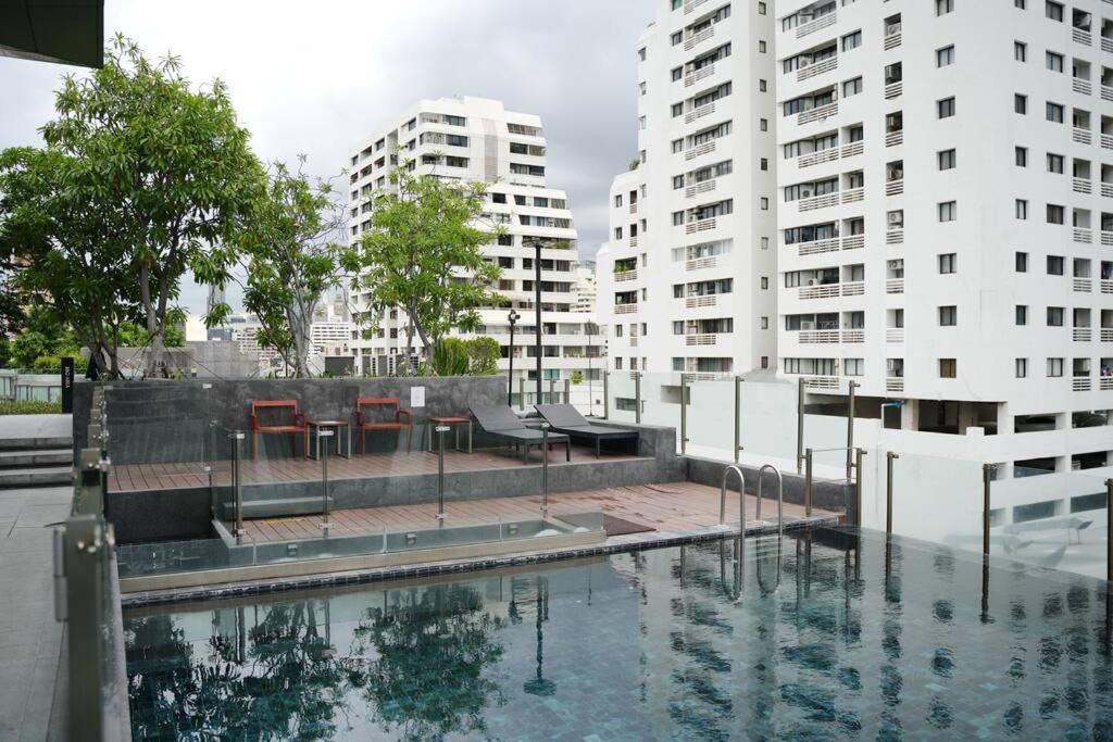 Circle Rein Sukhumvit 12 Two Bedrooms Apartment
