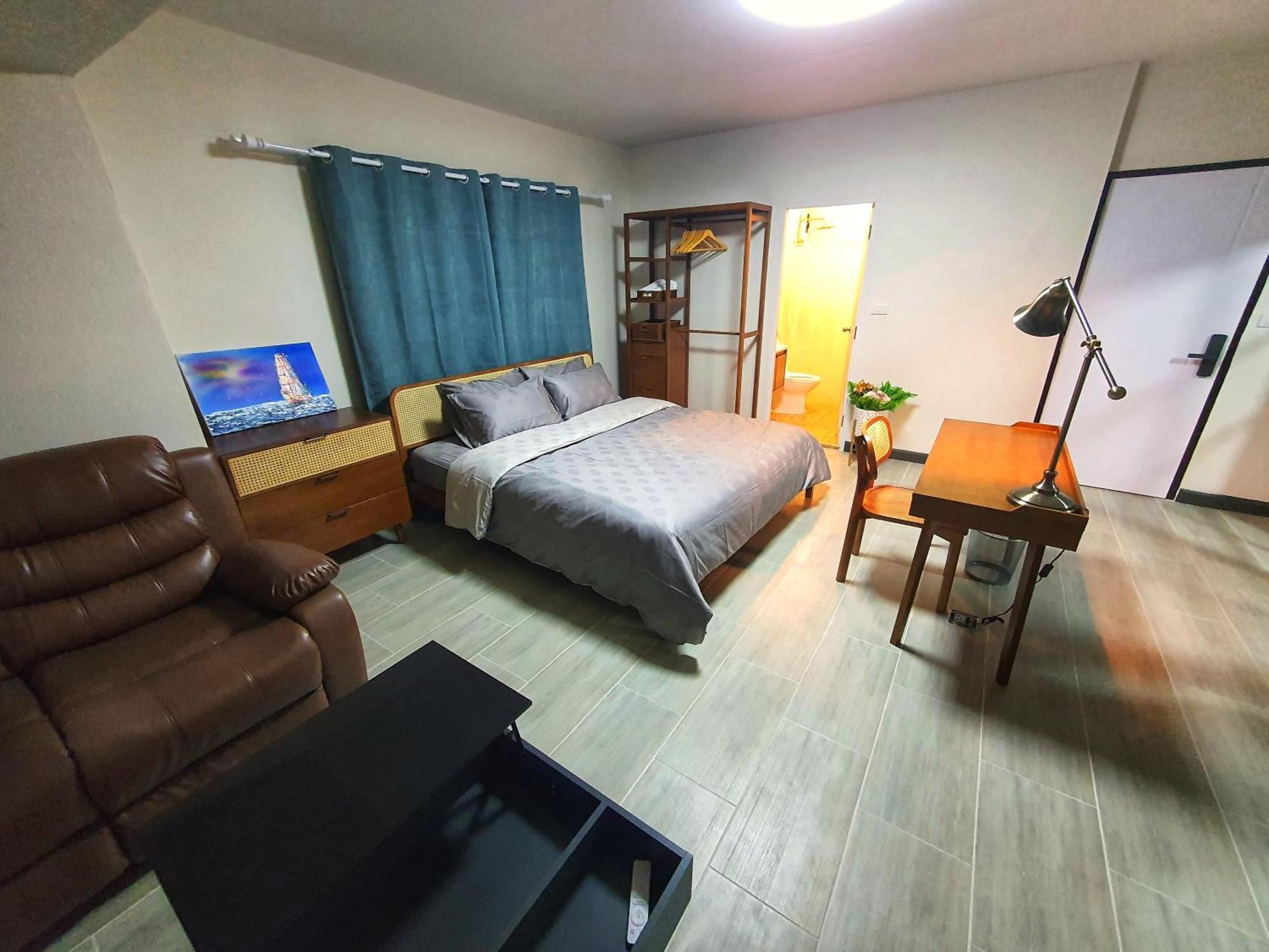 3 Bedroom Cozy Skytrain View Bkk Vakantiepark Bangkok