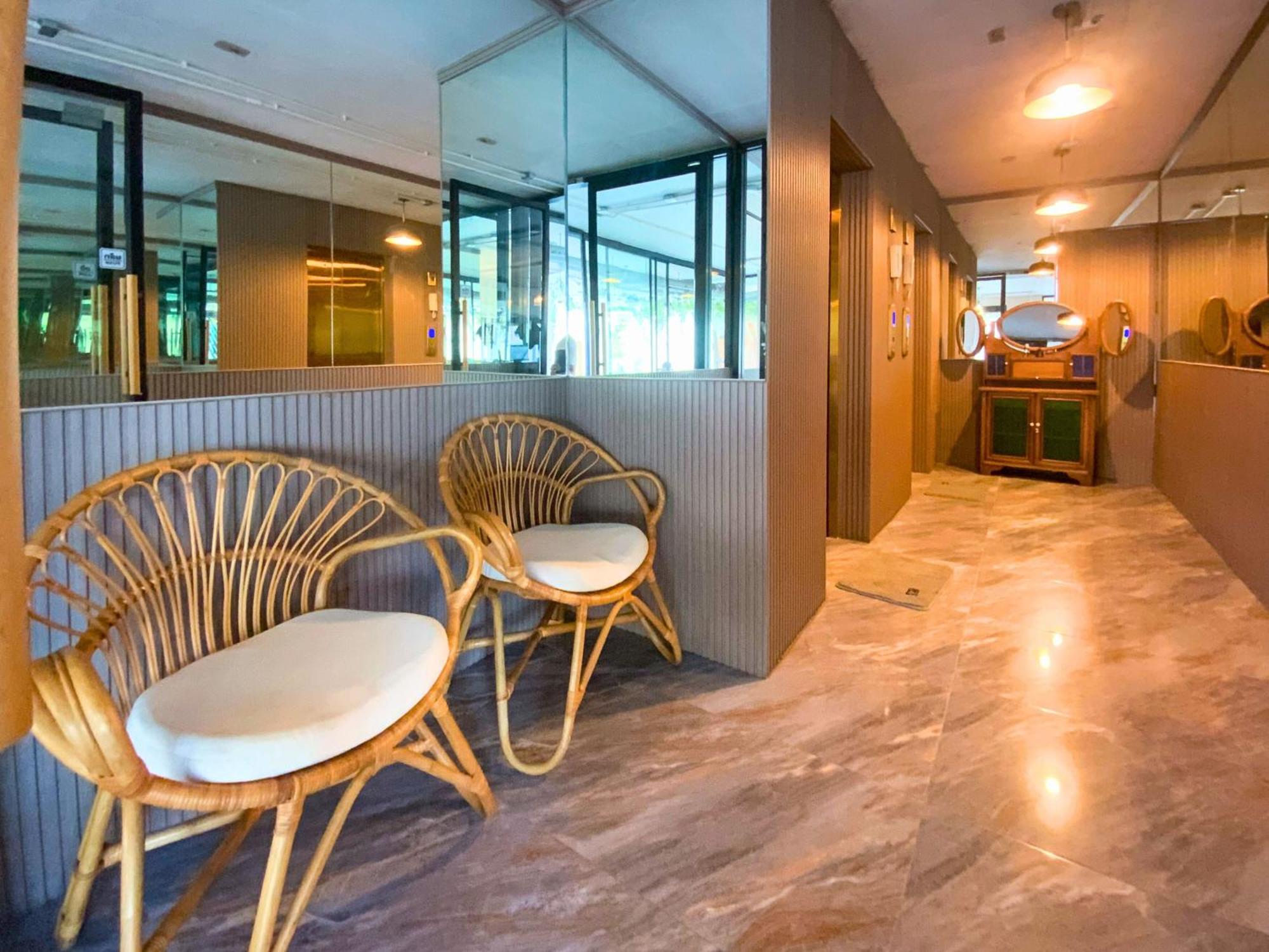 Goldsmith 3* Bangkok