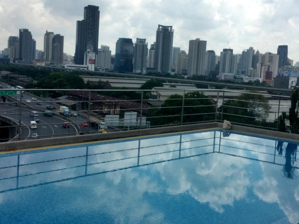 Hotel Interchange Tower Serviced - Sha Extra Bangkok