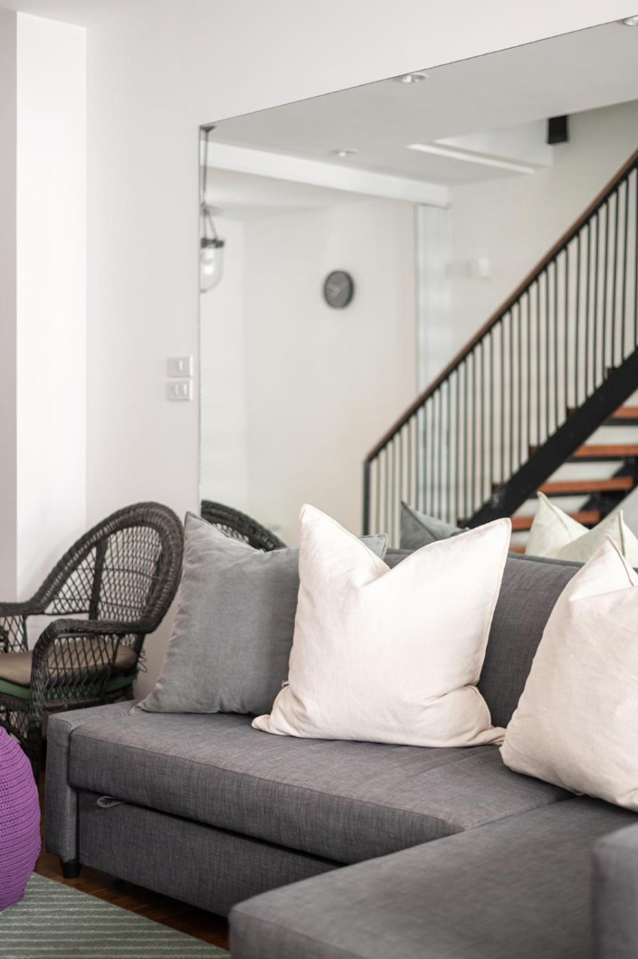 Miq Ekkamai1 - 5br House 65 Inch Tv Bangkok