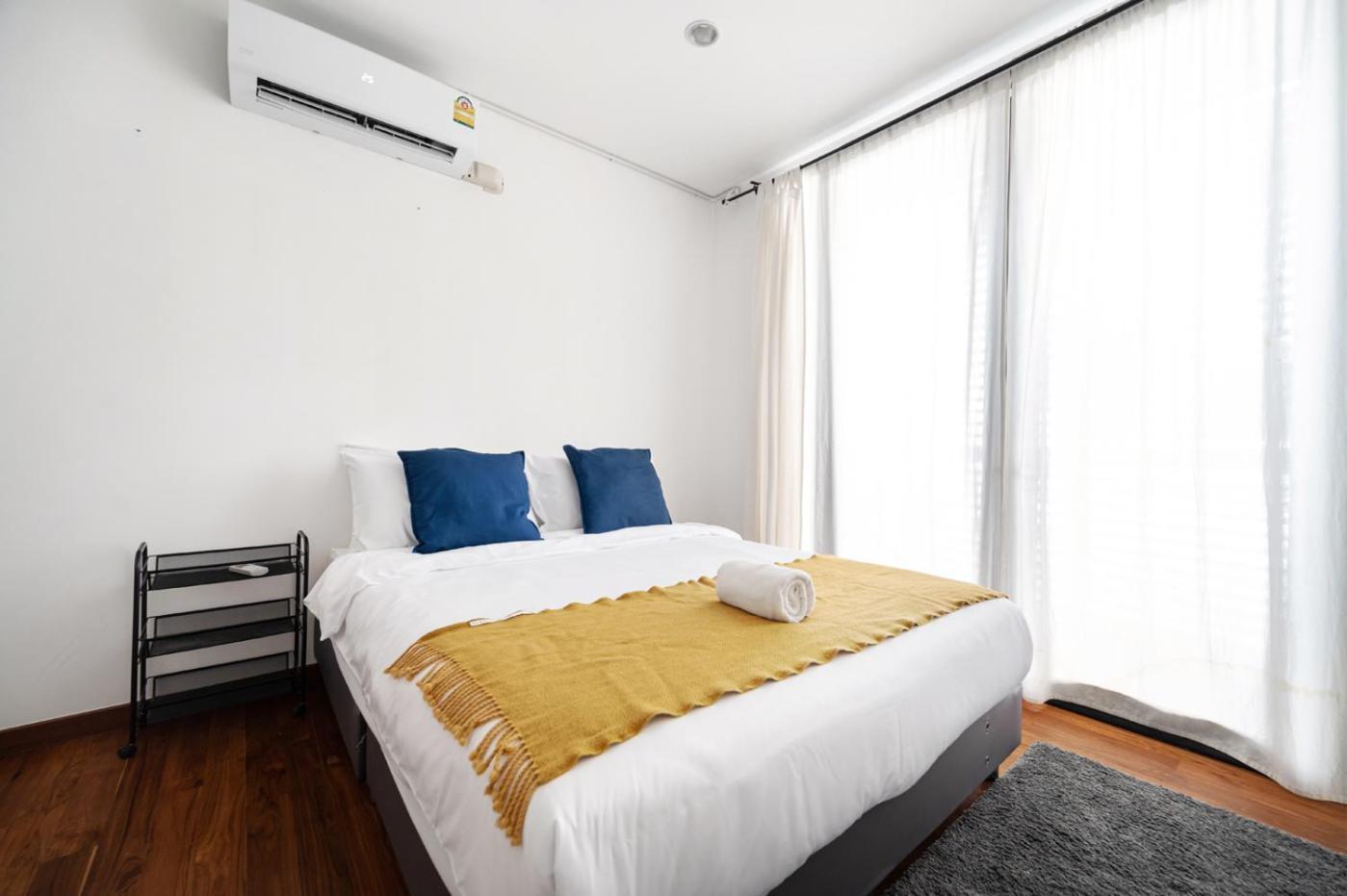 Miq Ekkamai1 - 5br House 65 Inch Tv Villa Bangkok