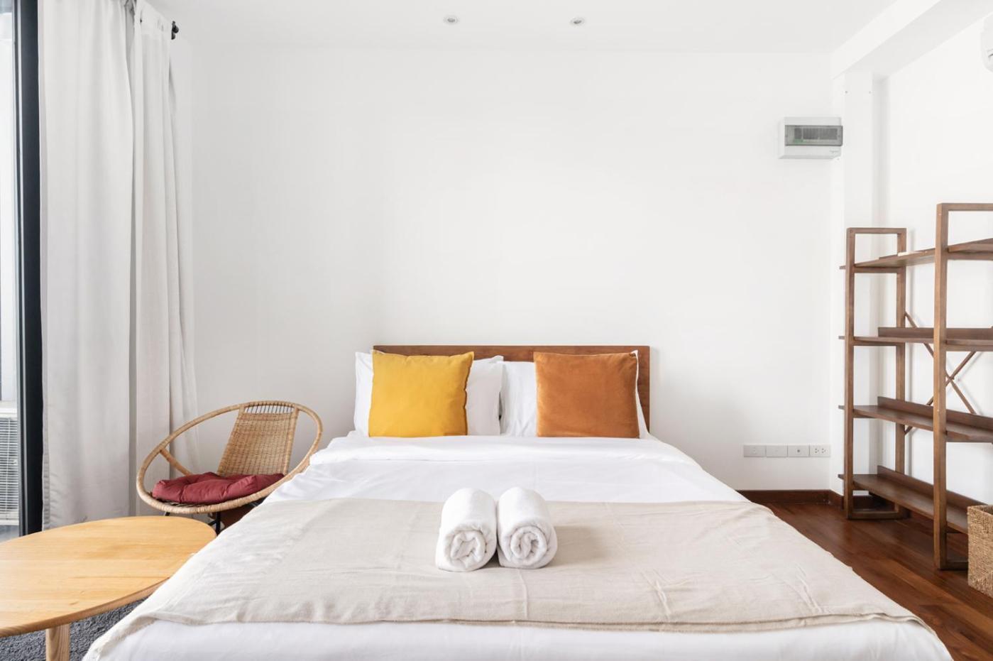 Miq Ekkamai1 - 5br House 65 Inch Tv Bangkok
