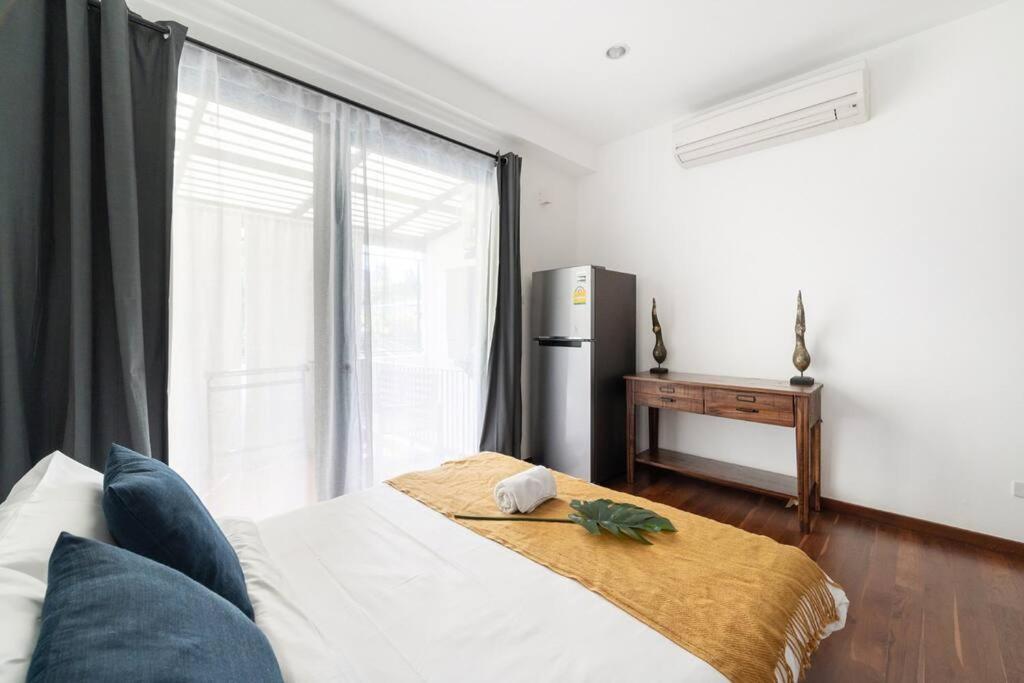 Villa Miq Ekkamai1 - 5br House 65 Inch Tv Bangkok