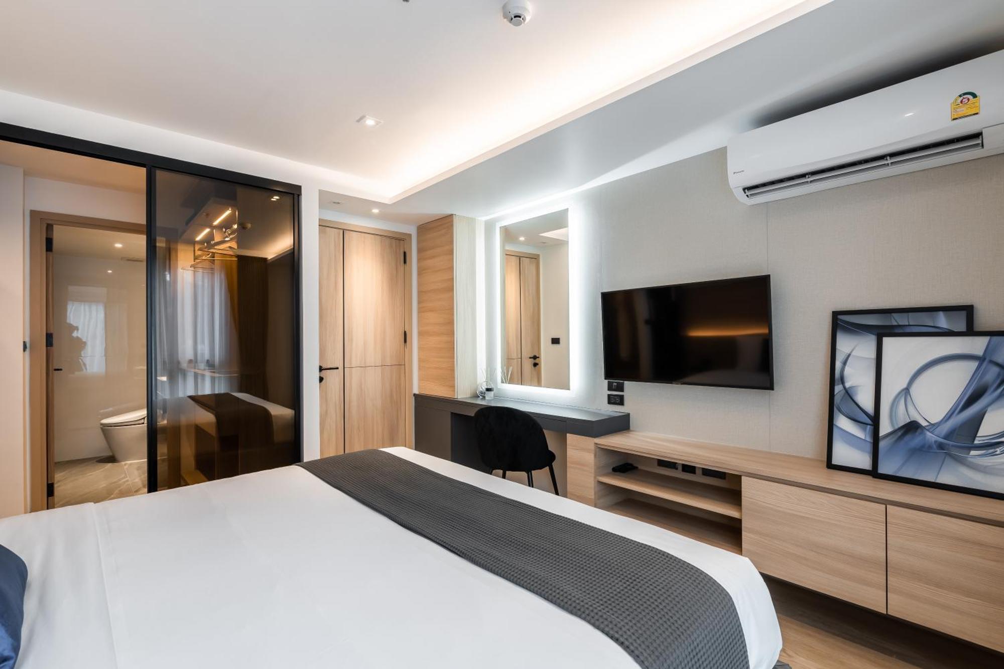 Destiny63 Ekamai Hotel 4*