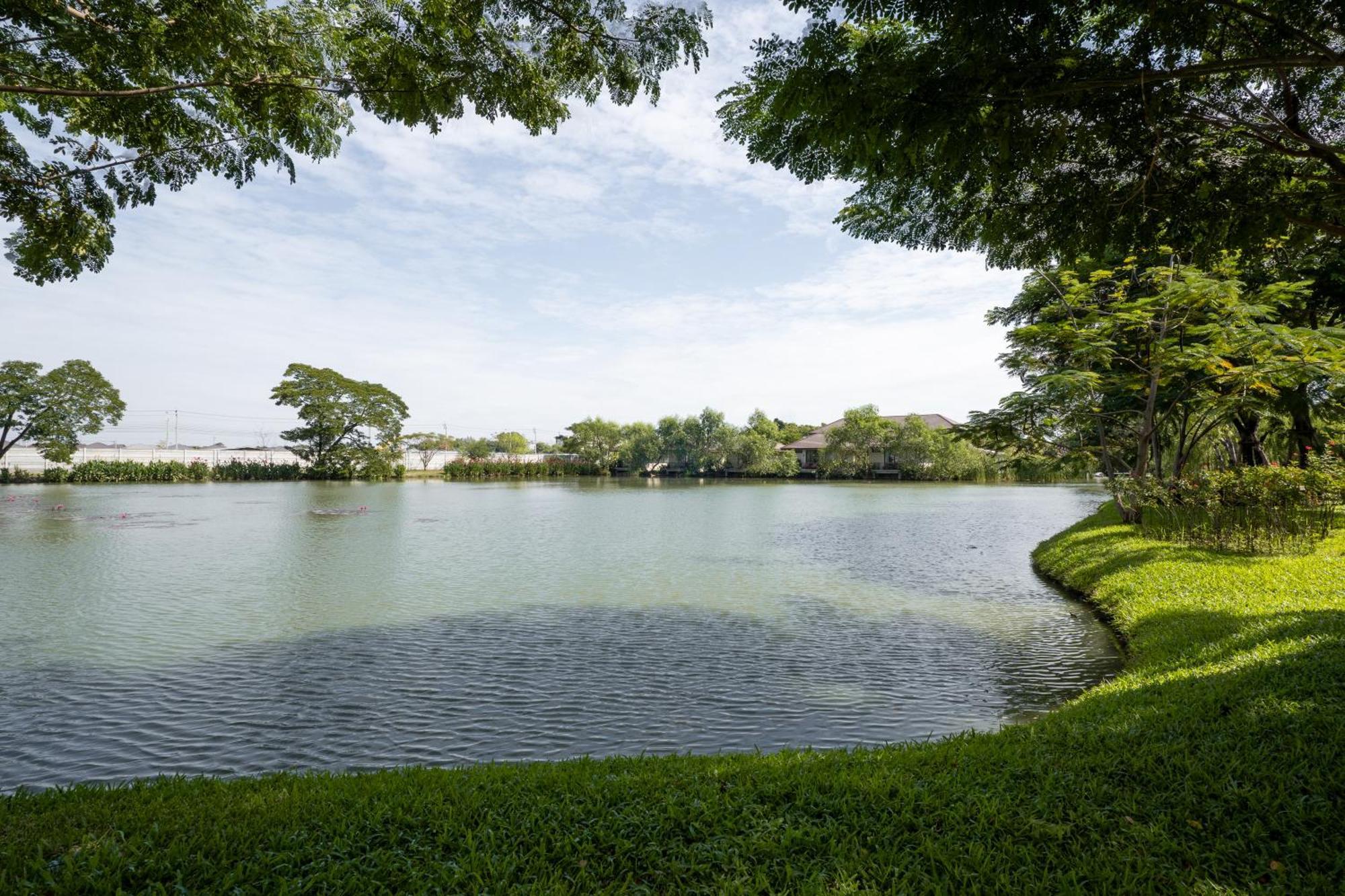 Ploen Pirom Bangkok