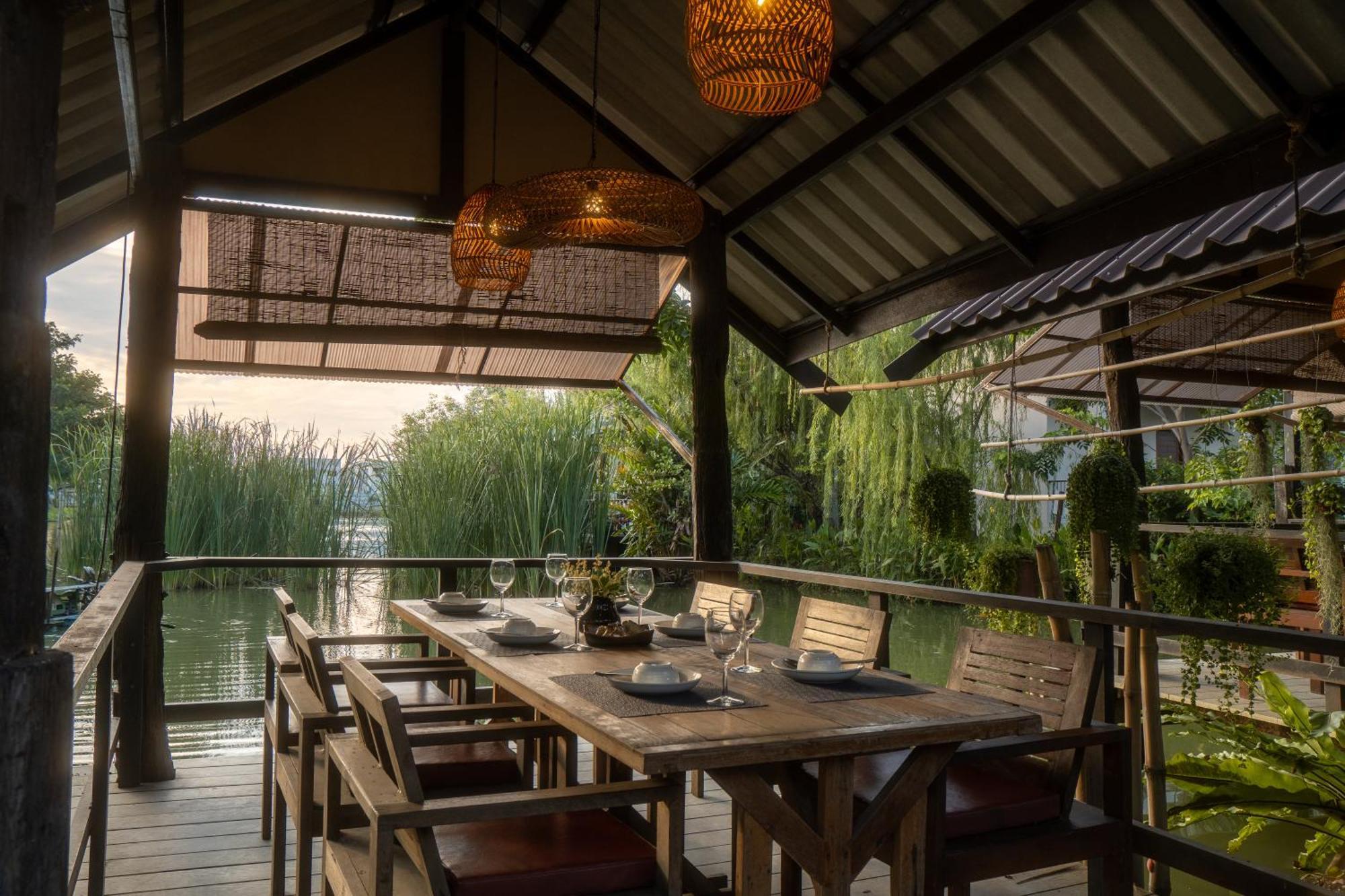 Ploen Pirom Hotel