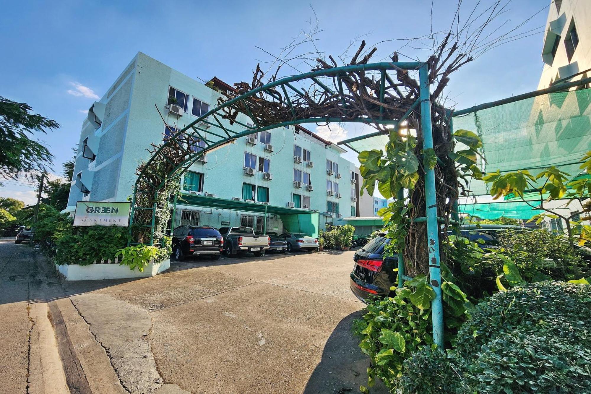 Kaset Aparthotel Bangkok