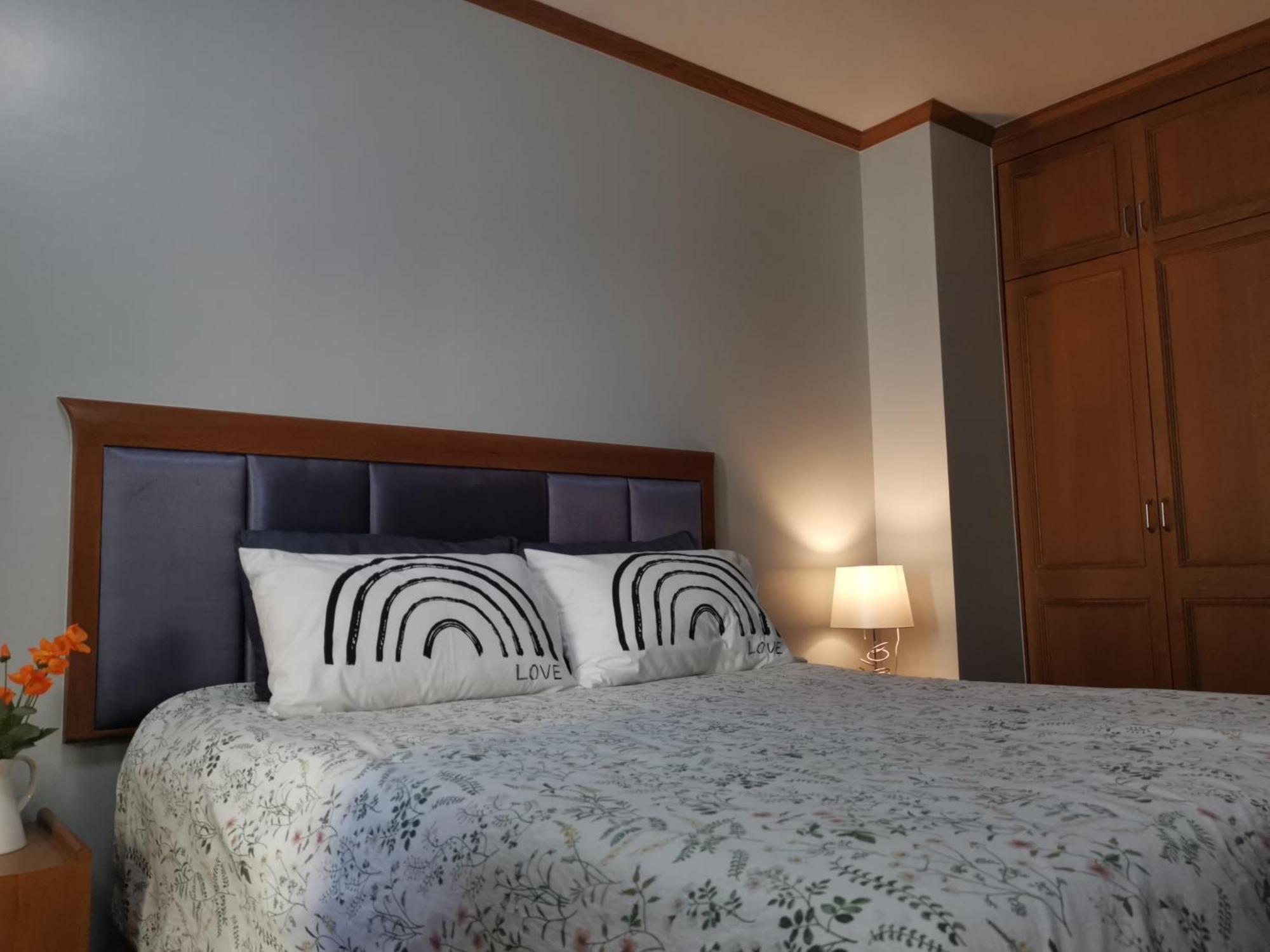 Cozy 1br Walk To Bts And Airport Rail Link Close To Malls G7