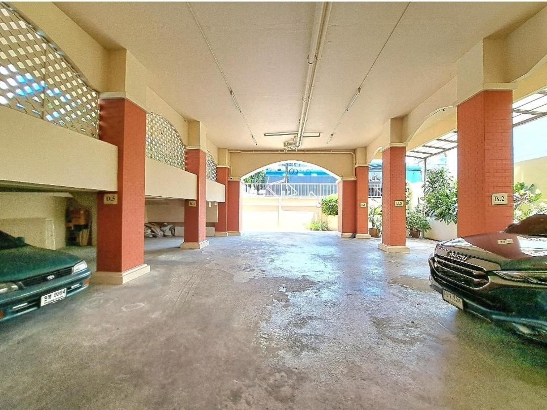 Service Apartment Thong Lo Ekkamai Prompong Bangkok