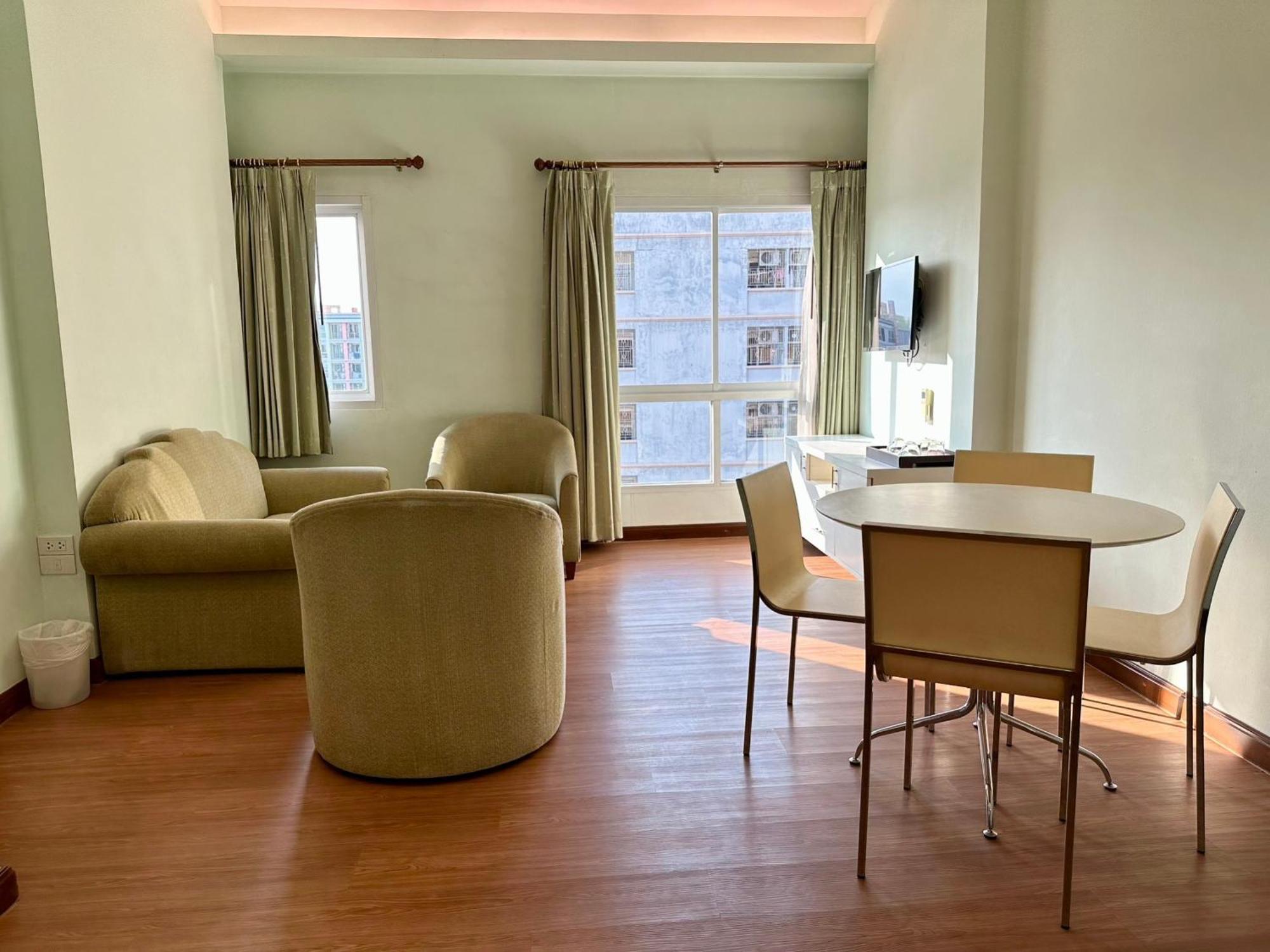Calypzo 3* Bangkok