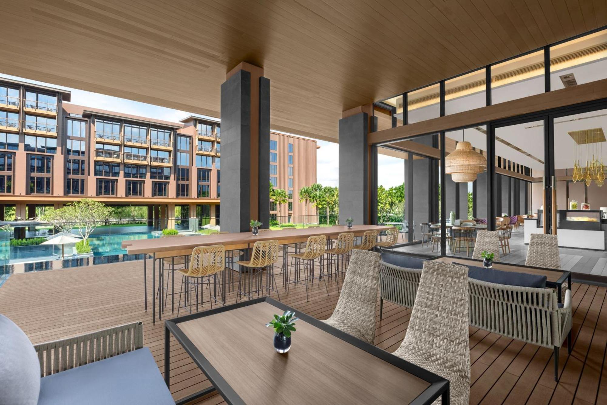 Courtyard By Marriott Suvarnabhumi Airport 4*